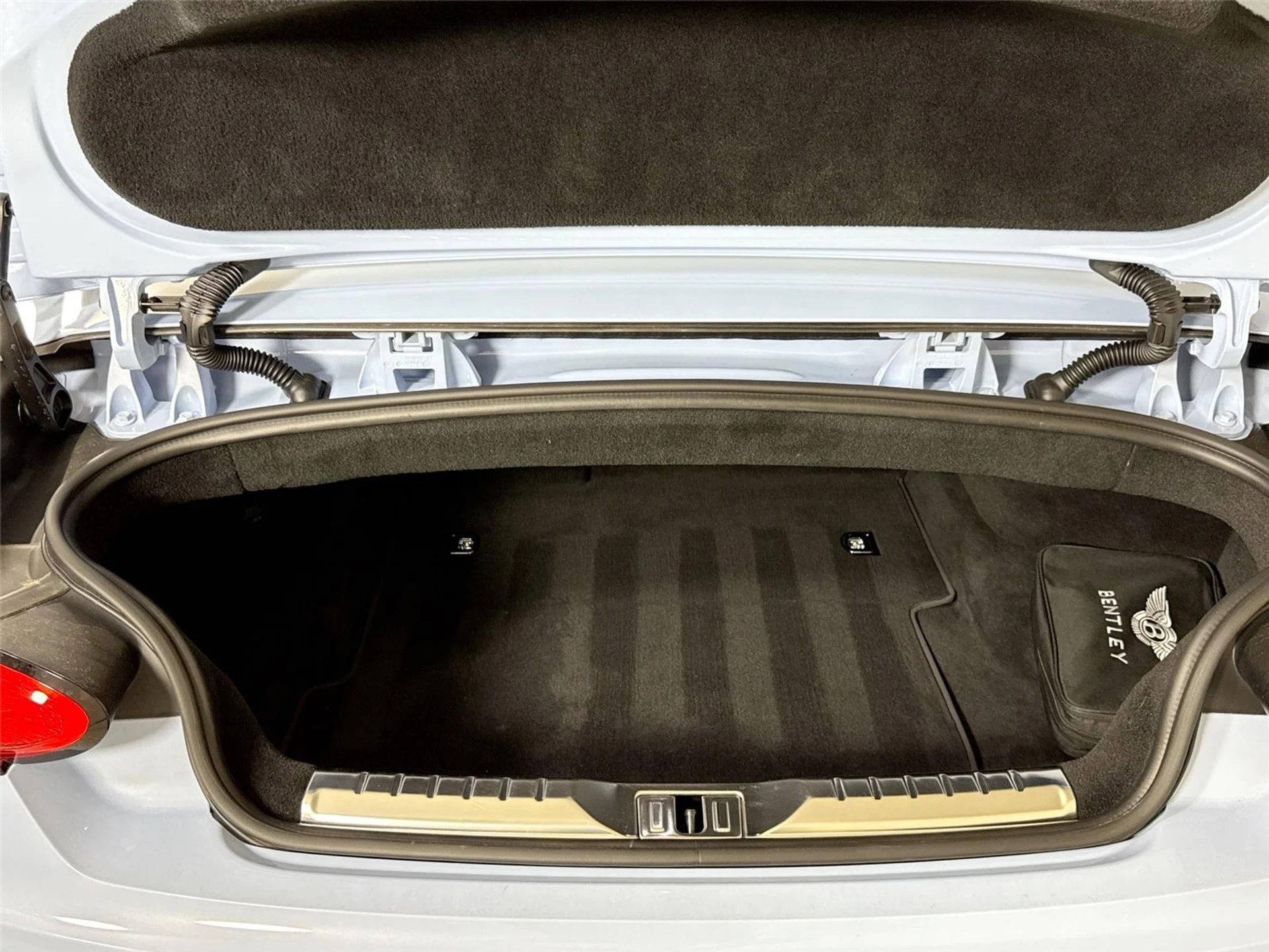 mph022_3196062173_b1ea250a3a8a8695fe8cc28b65846f28_426d53d50f