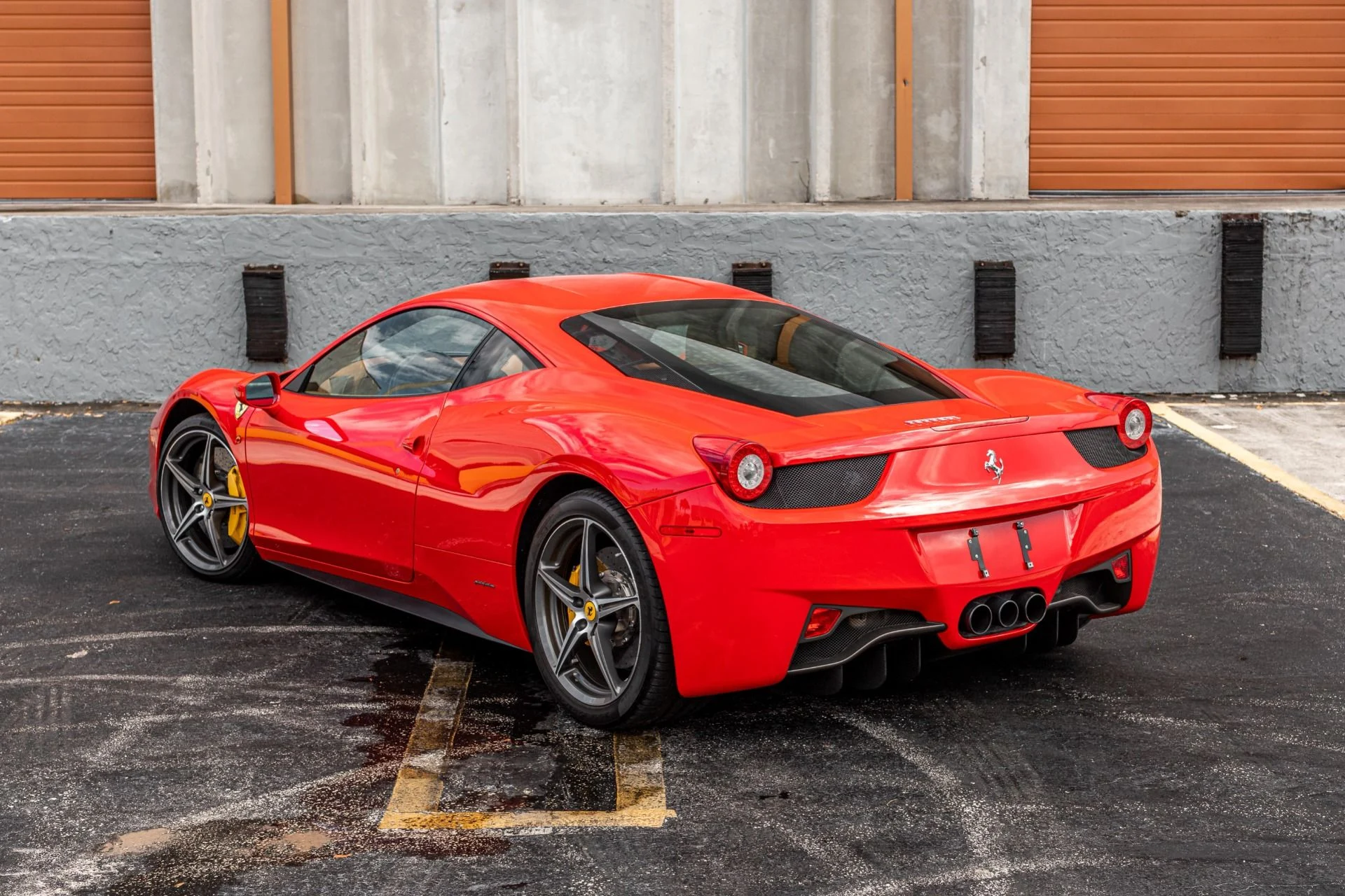 mph022_3198151770_Used_2014_Ferrari_458_Red_Tan_w_Front_Lift_Carbon_Steering_Wheel_Sport_Exhaust_Premium_Audio_1755961565_385ed6f931