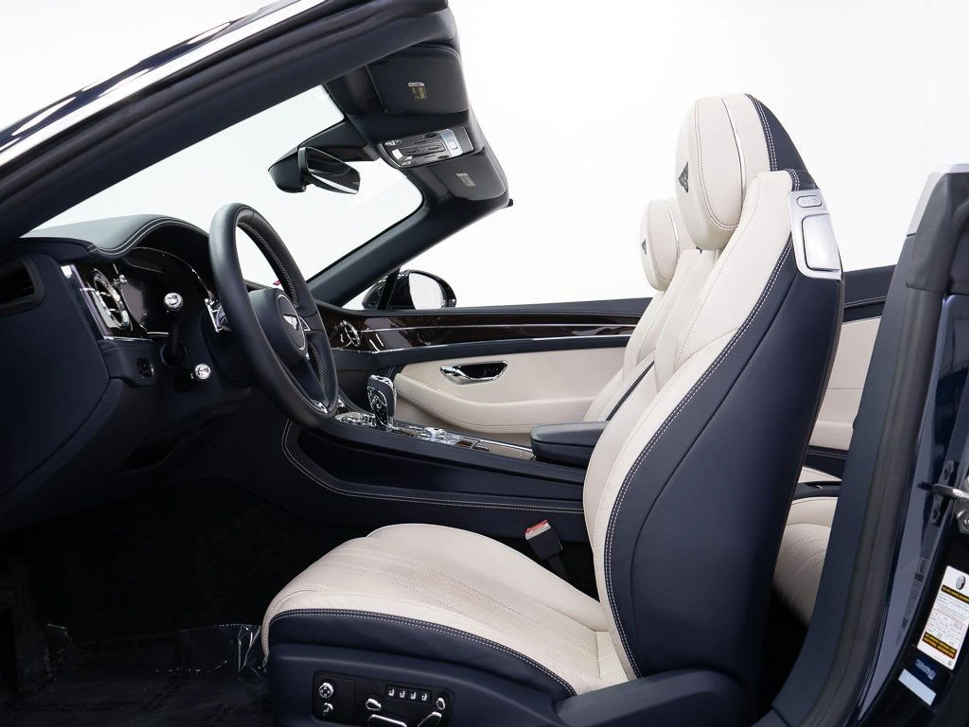 mph022_3199862373_f28eb6c7327195c1d6f5765dda5853b9_44bcaf0850