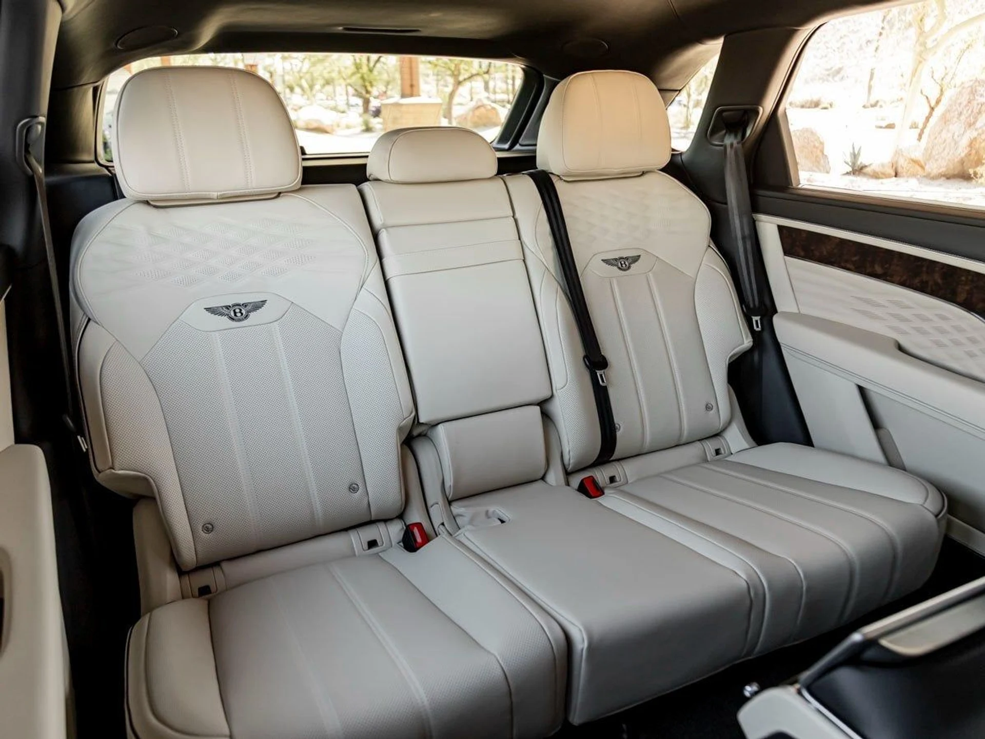 mph022_3207268616_23_8131a1484d