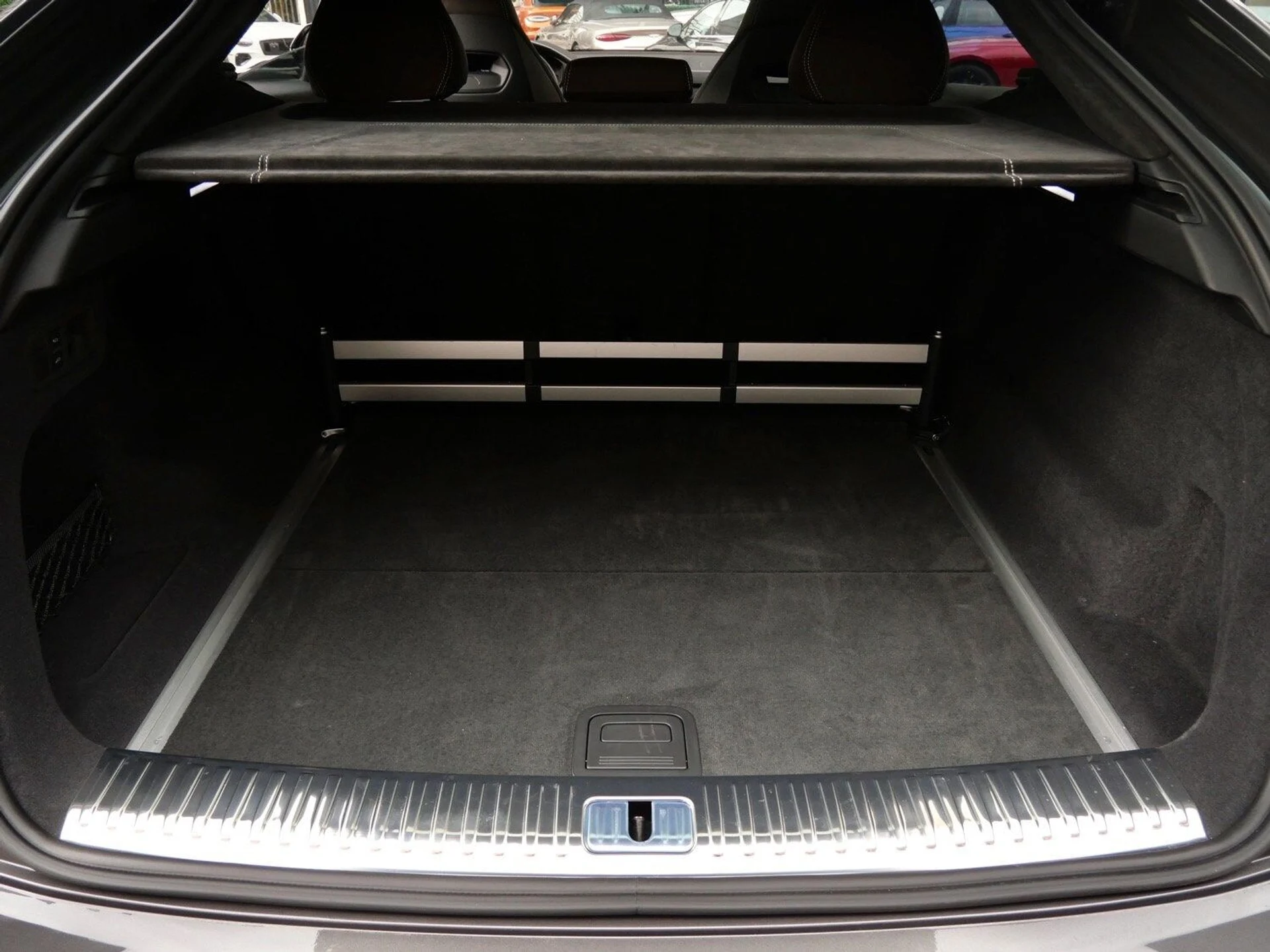 mph022_321285537_c8f1788a3ebdb72d43752d6a435f2203x_5da9874224