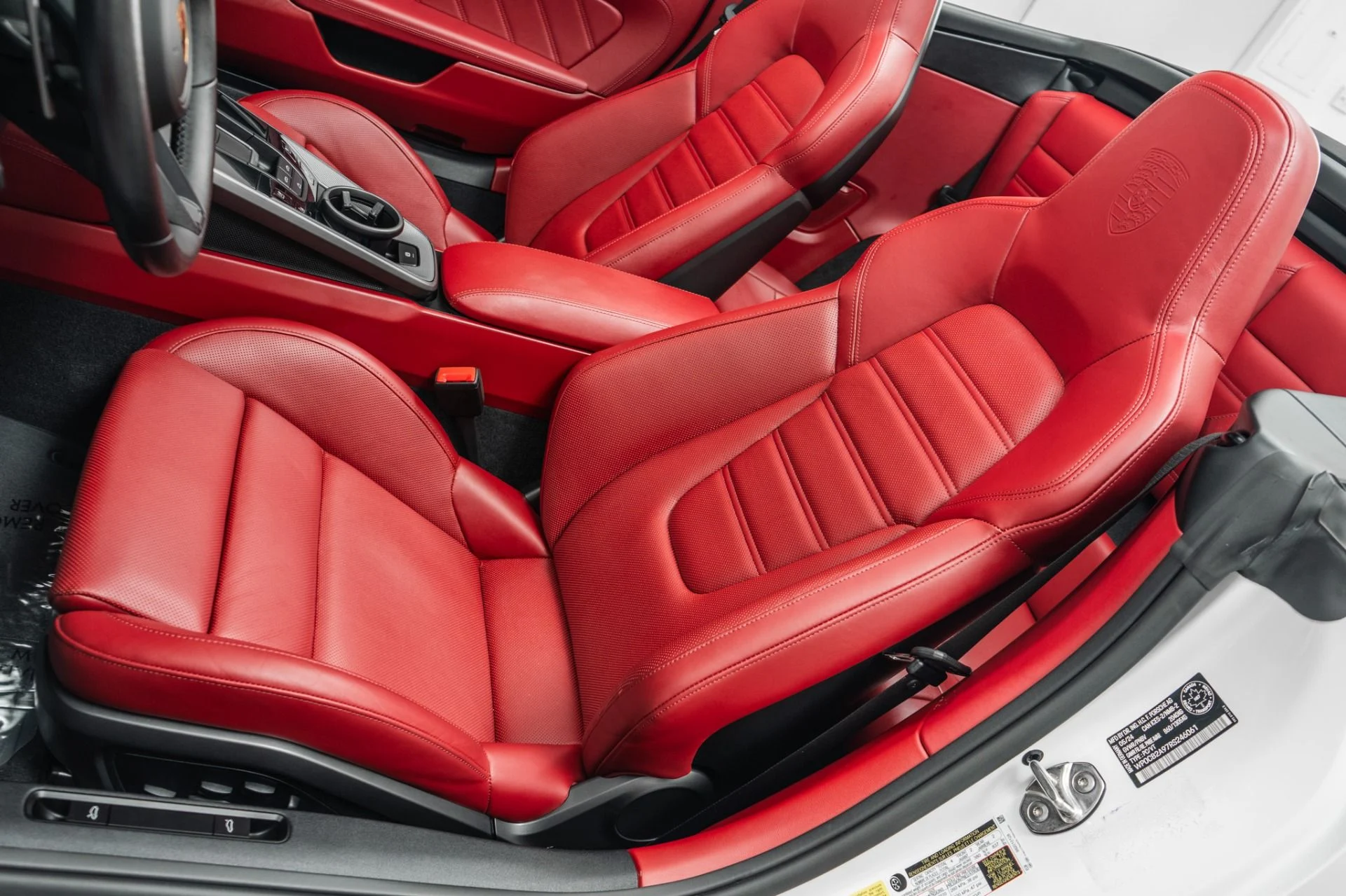 mph022_3216151454_Used_2024_Porsche_911_Carrera_S_1782763521_d81e62d06d