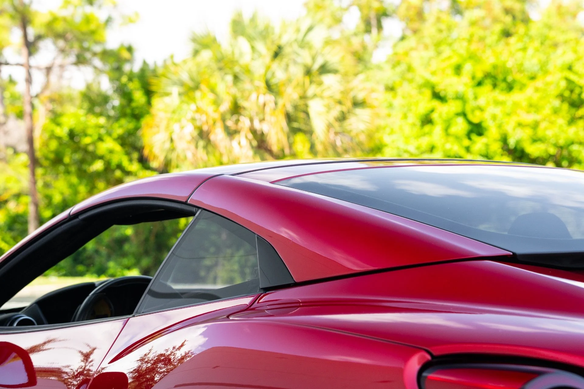 mph022_321631359_Used_2019_Ferrari_Portofino_1779385815_7e7e80b59d