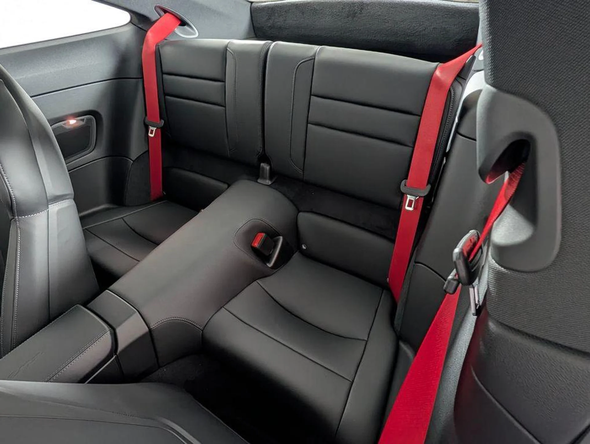 mph022_3227466952_bk_Sc_O_Nnrw_OS_22t_E_Pt_D_Si_Wlwbb_E0_c6e021182e