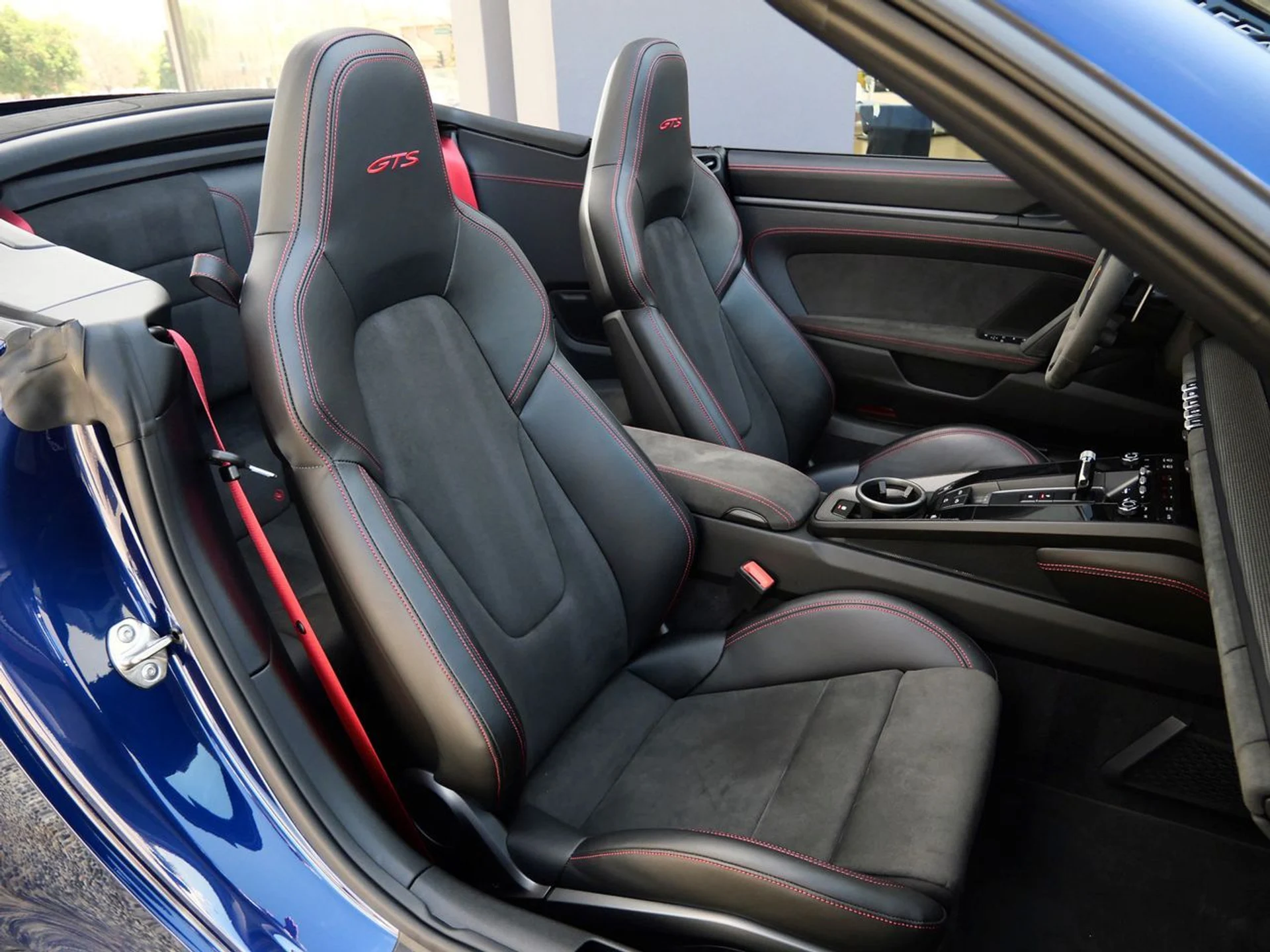 mph022_3231157646_42c04f3b8da84495274e986bebf6ea83x_90e159594f