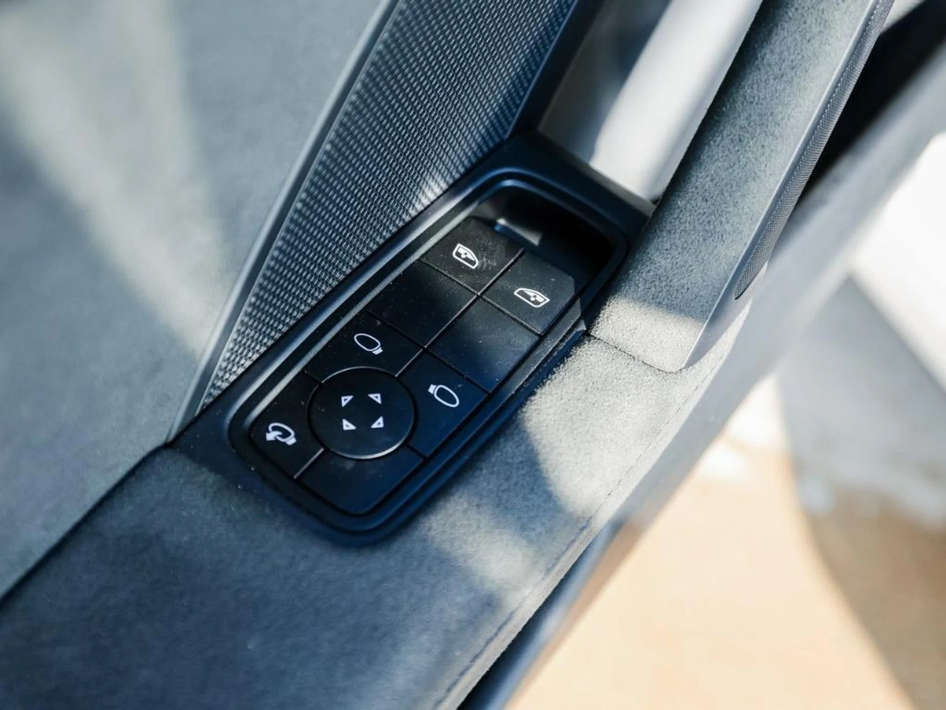 mph022_3234473253_2l_JP_3_Ds_Uo5_Br_ZIRL_4vc_Luua_Dw_A_79f8f342a8