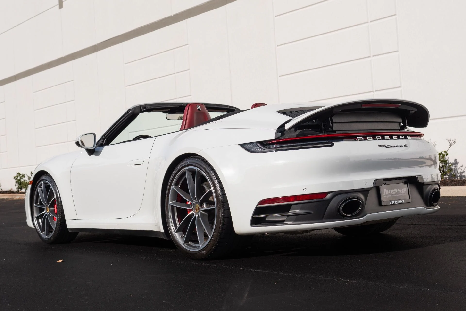 mph022_3236109473_Used_2020_Porsche_911_Carrera_S_1779851451_feee9d0dac