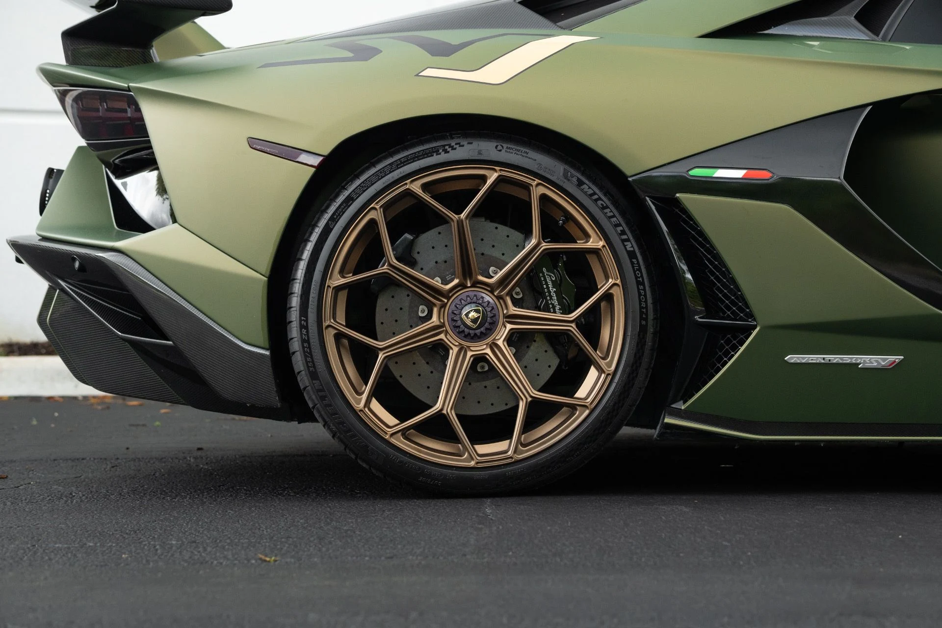 mph022_3238545239_Used_2021_Lamborghini_Aventador_LP_770_4_SVJ_Roadster_1773716701_edc9fdcc0b