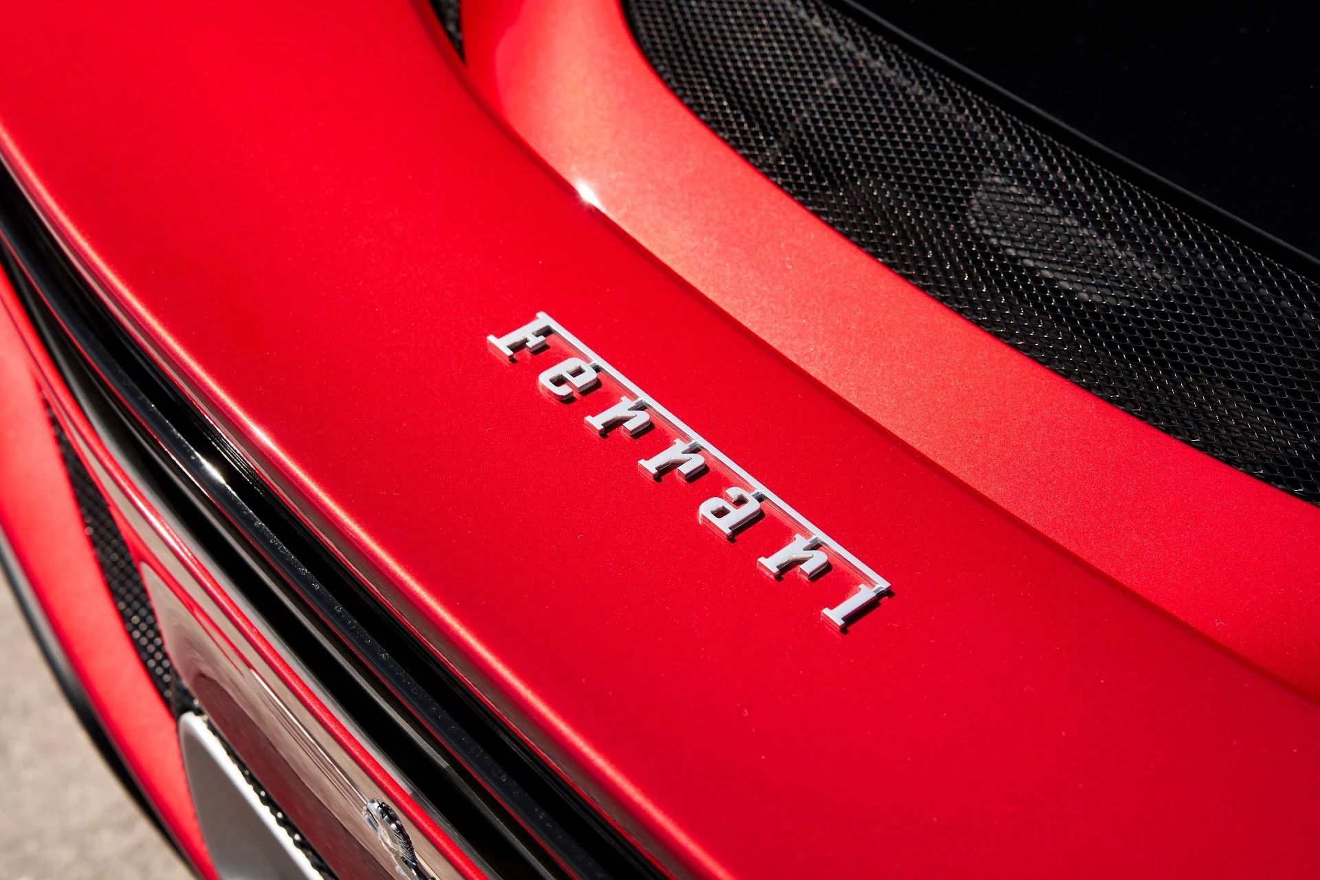 mph022_3243453247_Used_2024_Ferrari_296_GTB_1759898474_81d0413b14