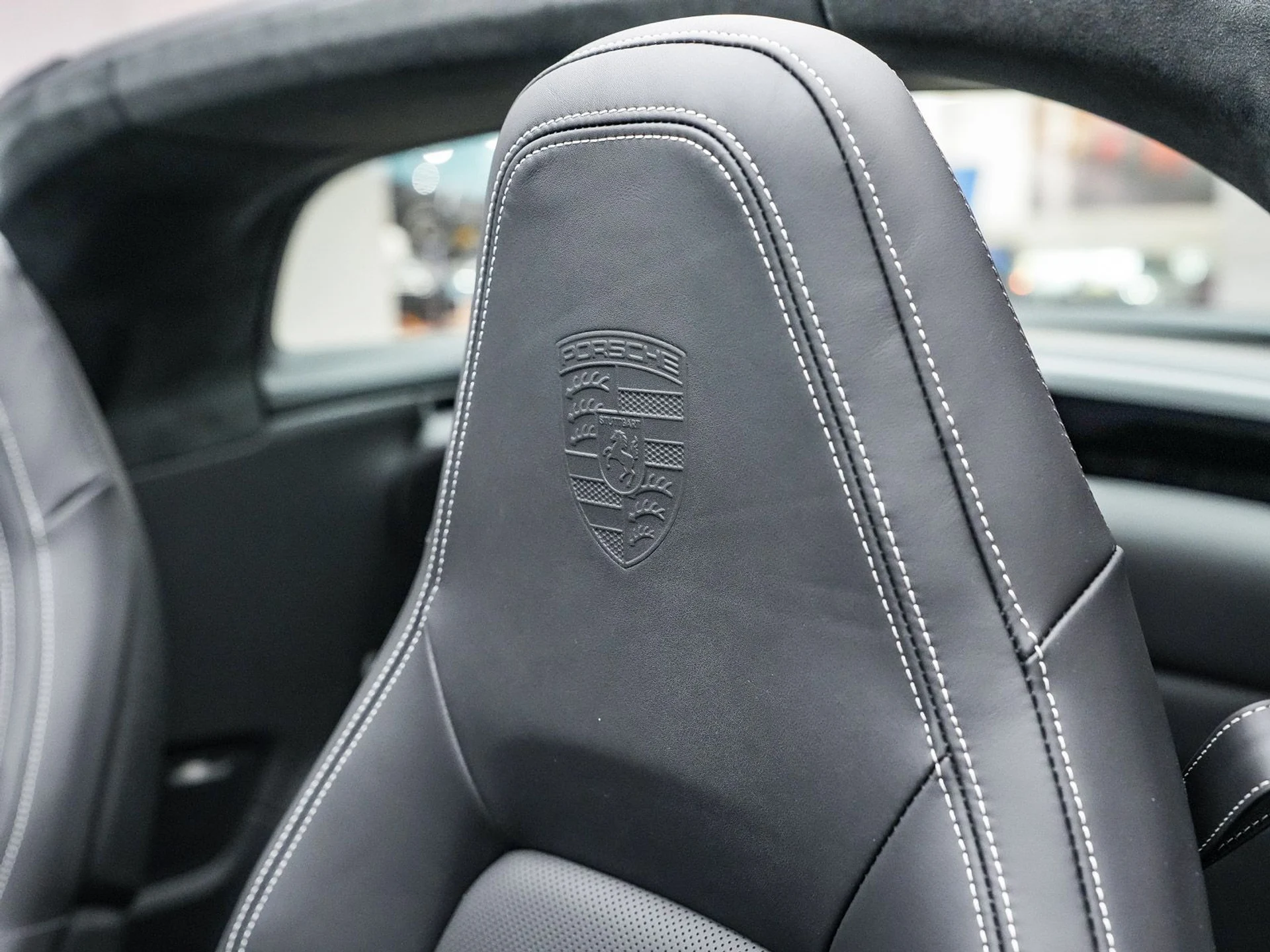 mph022_3243679921_ec2d5a8885b0a851540b66f2a387f5b4x_bc71a0403b