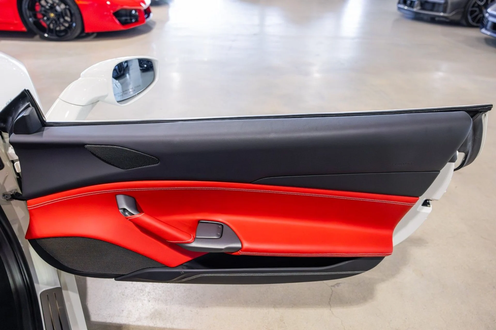 mph022_324504033_Pw_7310e73f37