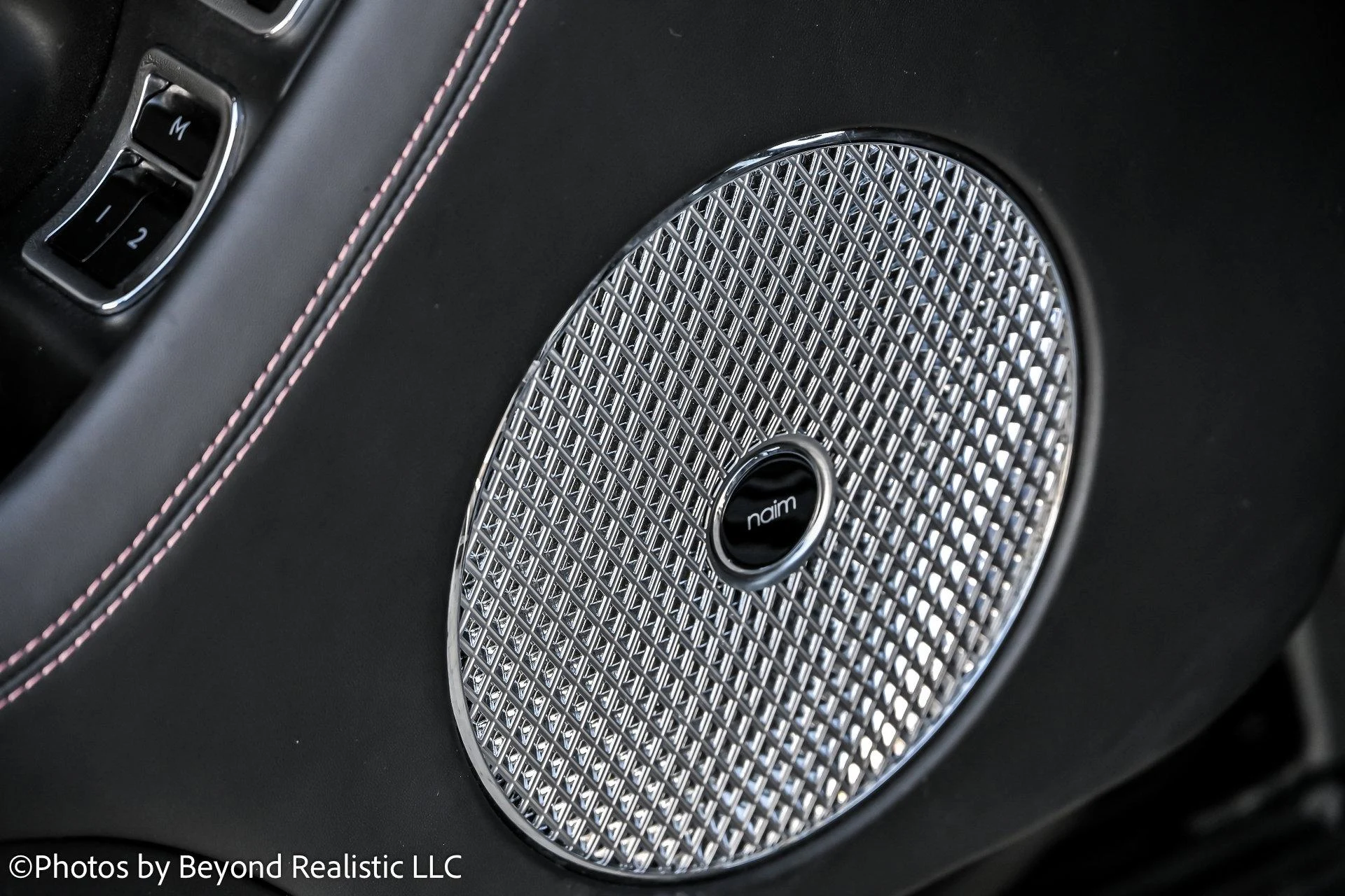 mph022_3249081951_Used_2021_Bentley_Bentayga_V8_First_Edition_Specification_Black_Specification_1757146029_9278896ea1