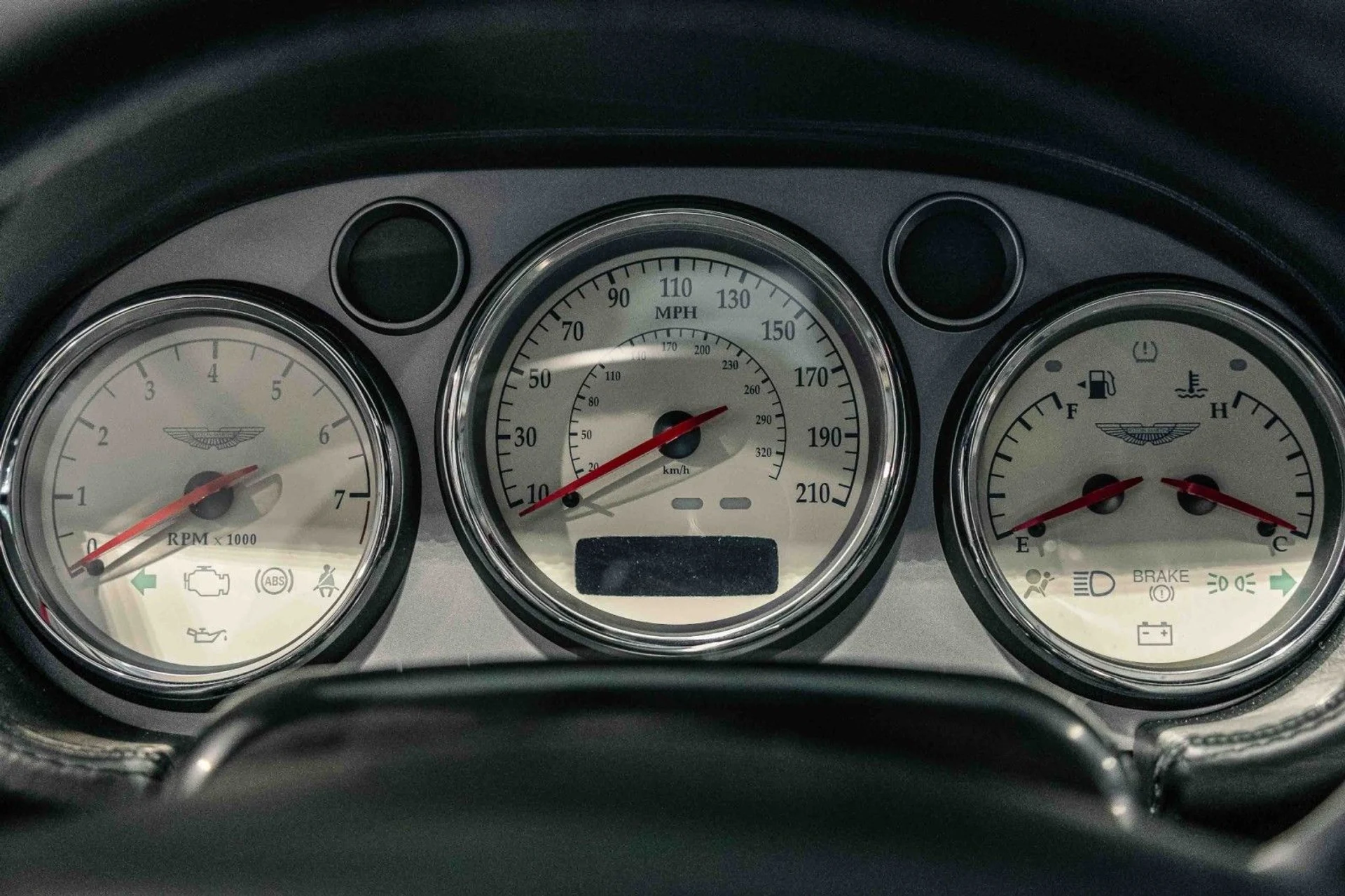 mph022_3256535083_v_A_88fd55b035