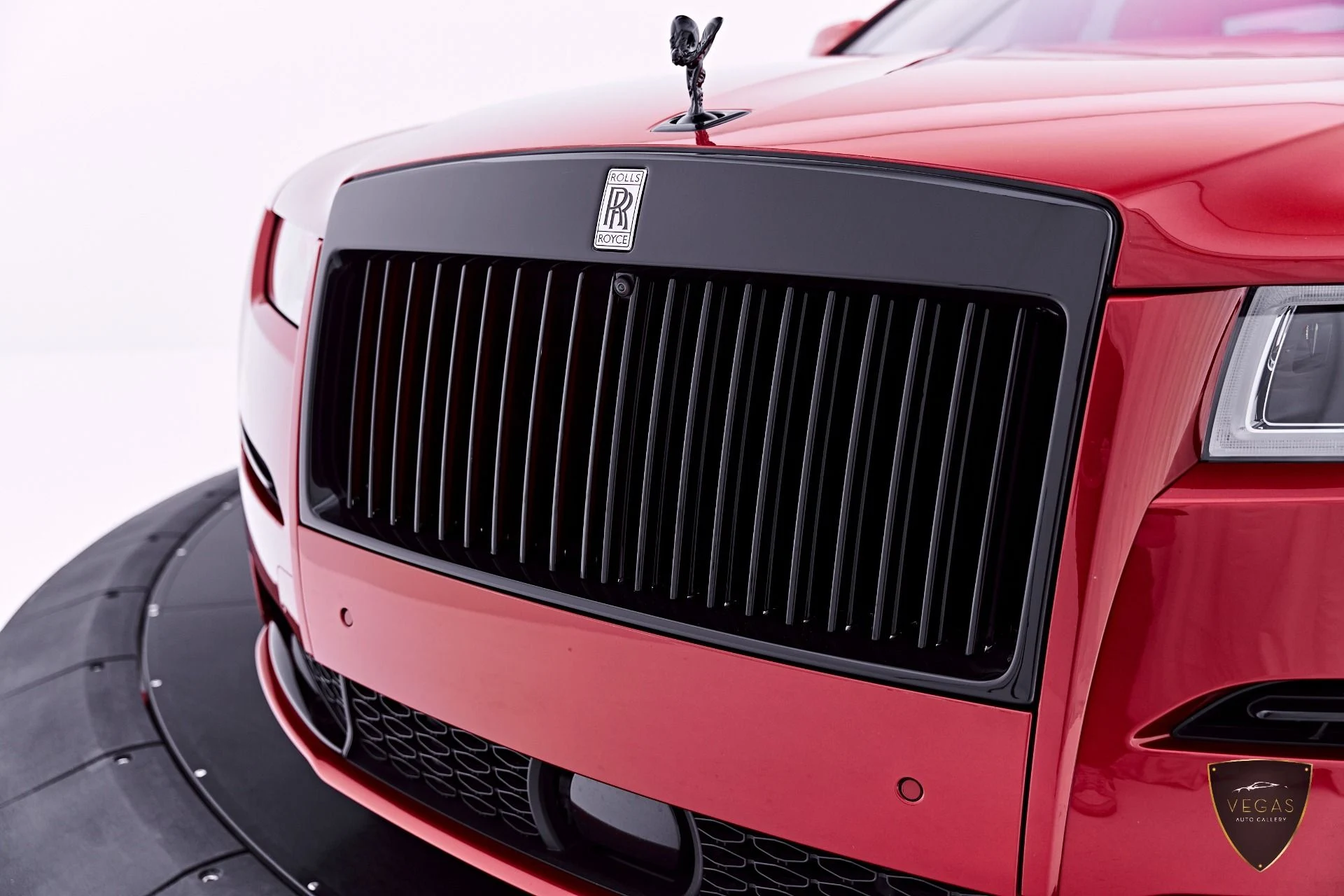 mph022_3256795705_Used_2024_Rolls_Royce_Ghost_Base_1782519247_2be06f9726