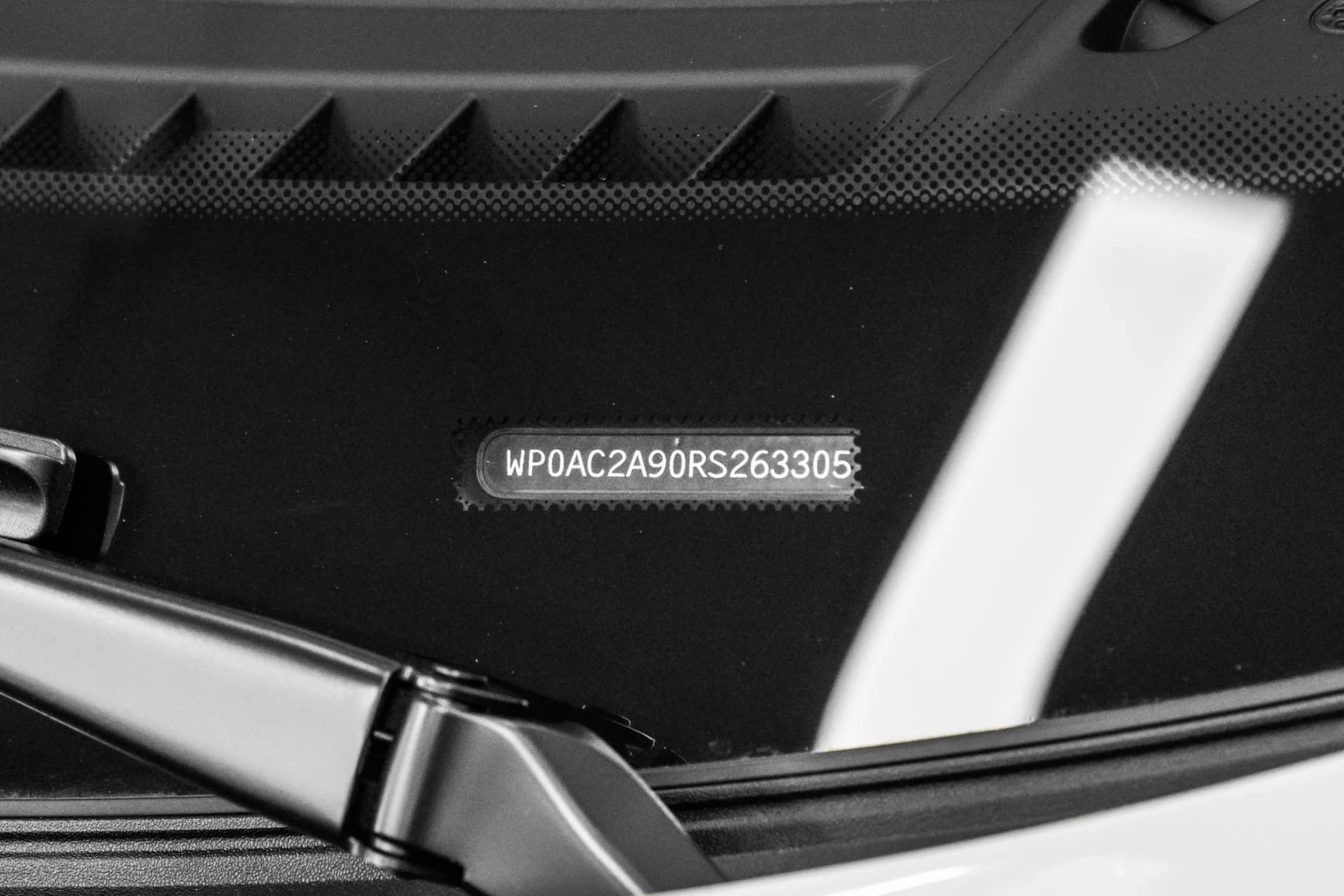 mph022_3257846969_Used_2024_Porsche_911_GT_3_Touring_1761943972_464f0936ca