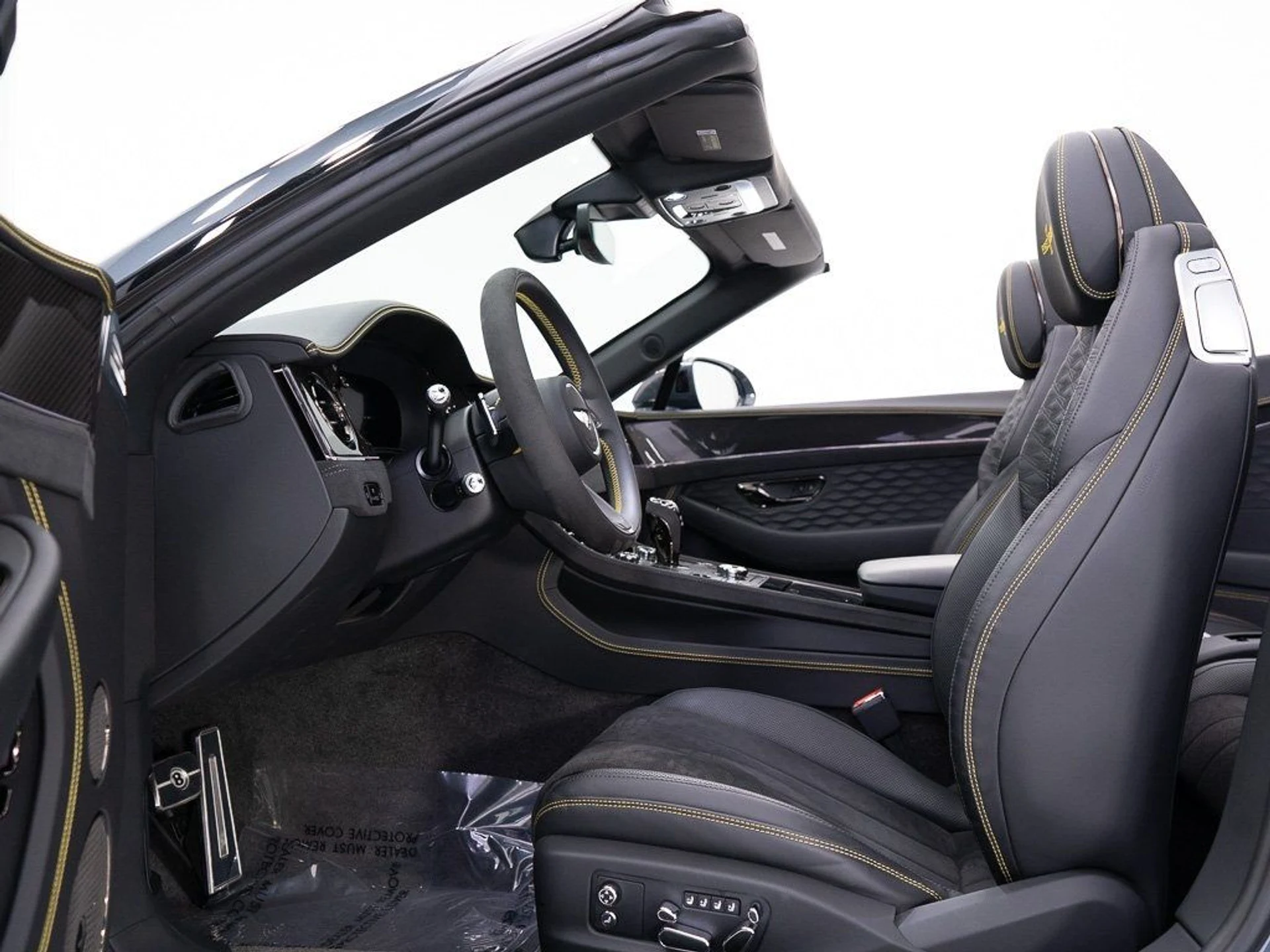 mph022_32593660_4d0a02f8d43c49facafc43ae4ffbf6b2_3a4d9b782d