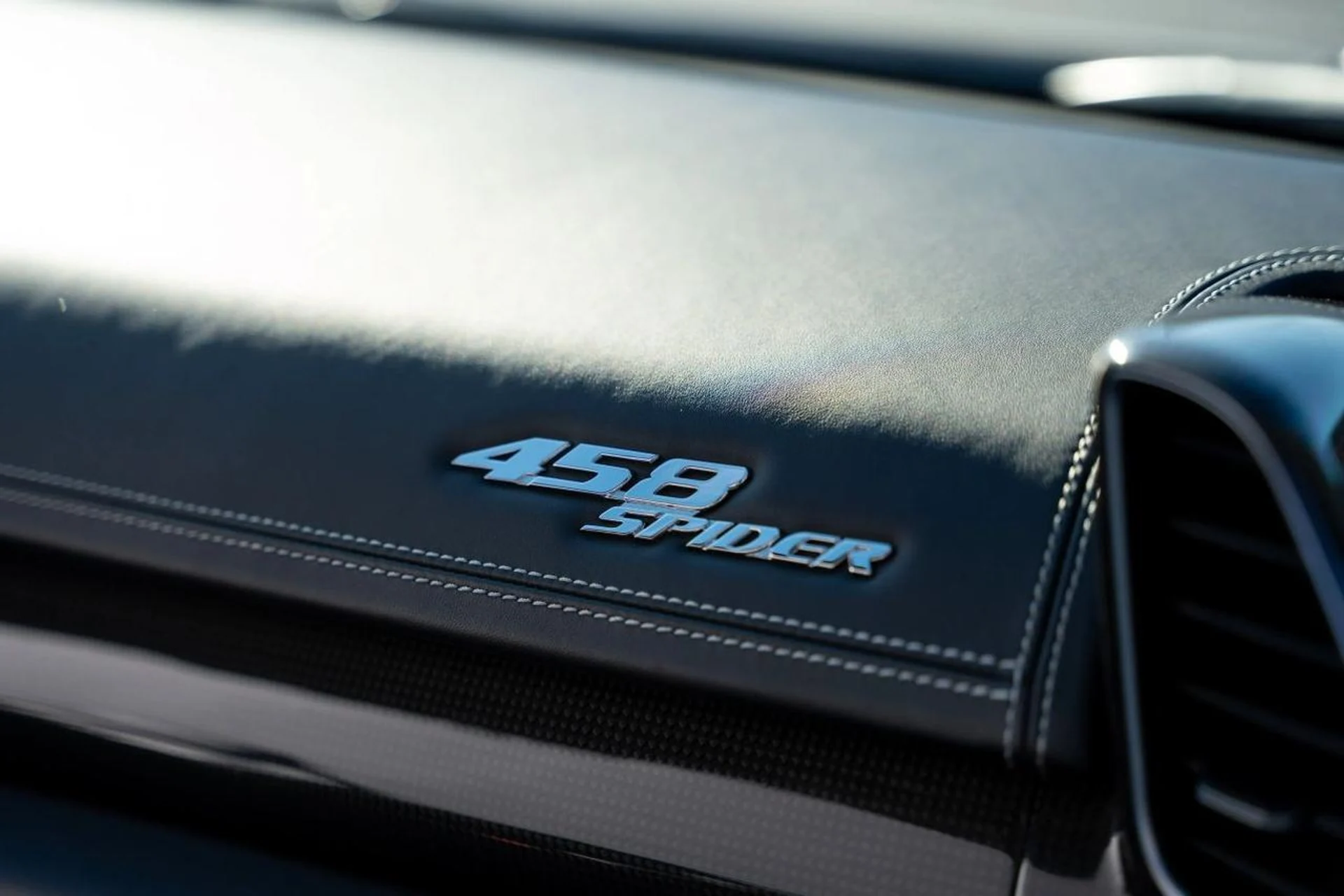 mph022_3262532832_ecdde287232e3f172af5a1eb993dc62c_2ef397834c