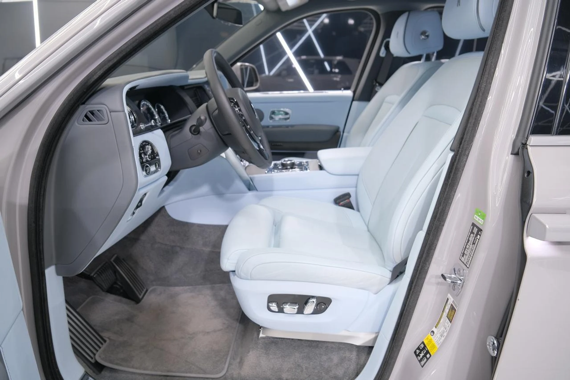 mph022_3264983429_79c63551b47cbaccff2f6f4a5b66d4ea_82372b1653