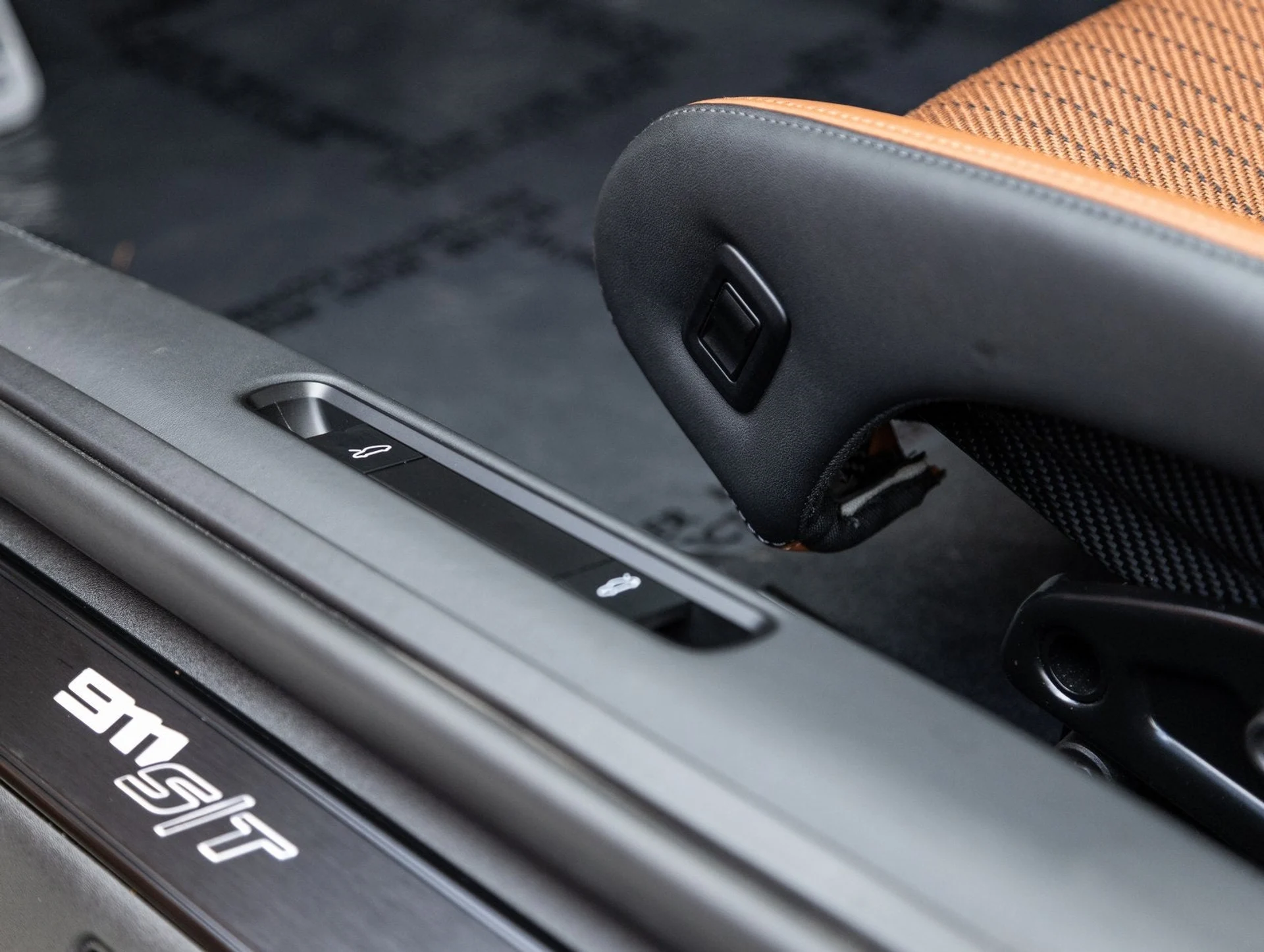 mph022_3265189439_23_2dfbb15f59