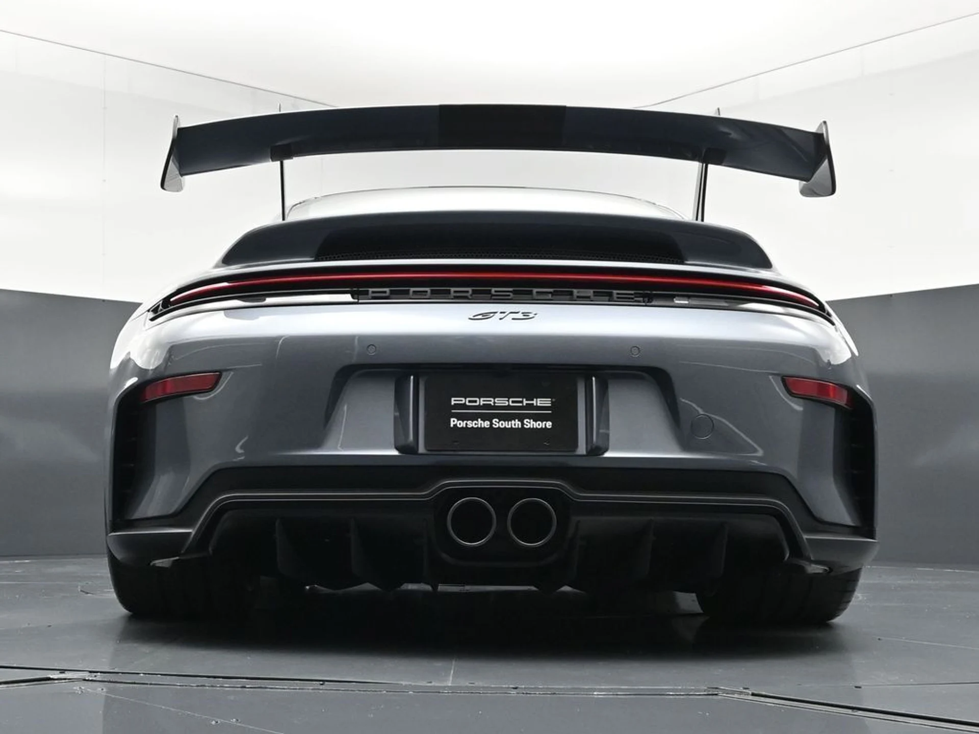 mph022_3272606437_a0940c1fefe22d9d1370732f9a7c4b35x_d55de60e2f