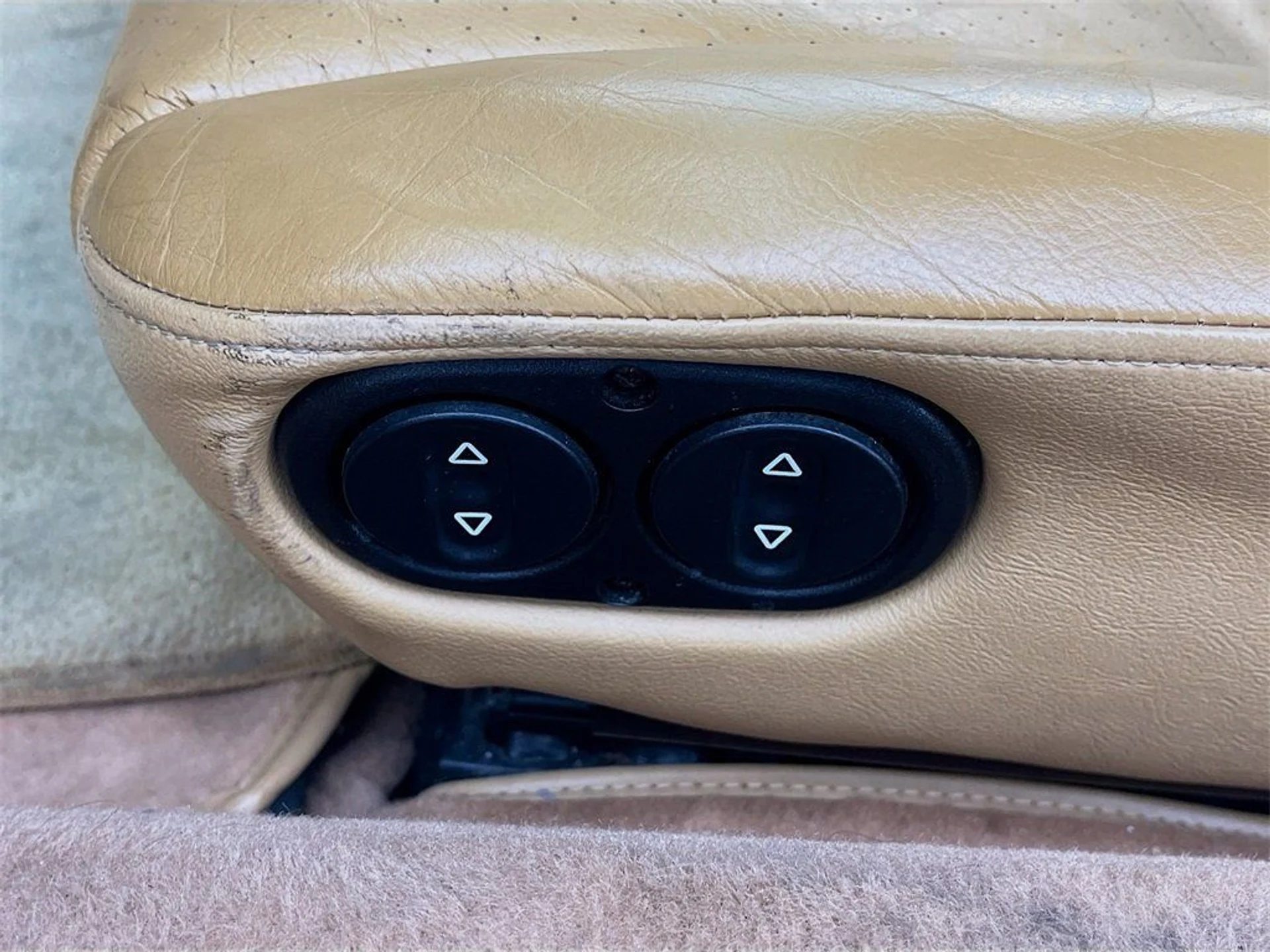 mph022_3272655474_e7f738d601ea48bbabb31230e7a615ca_9e46b899b9