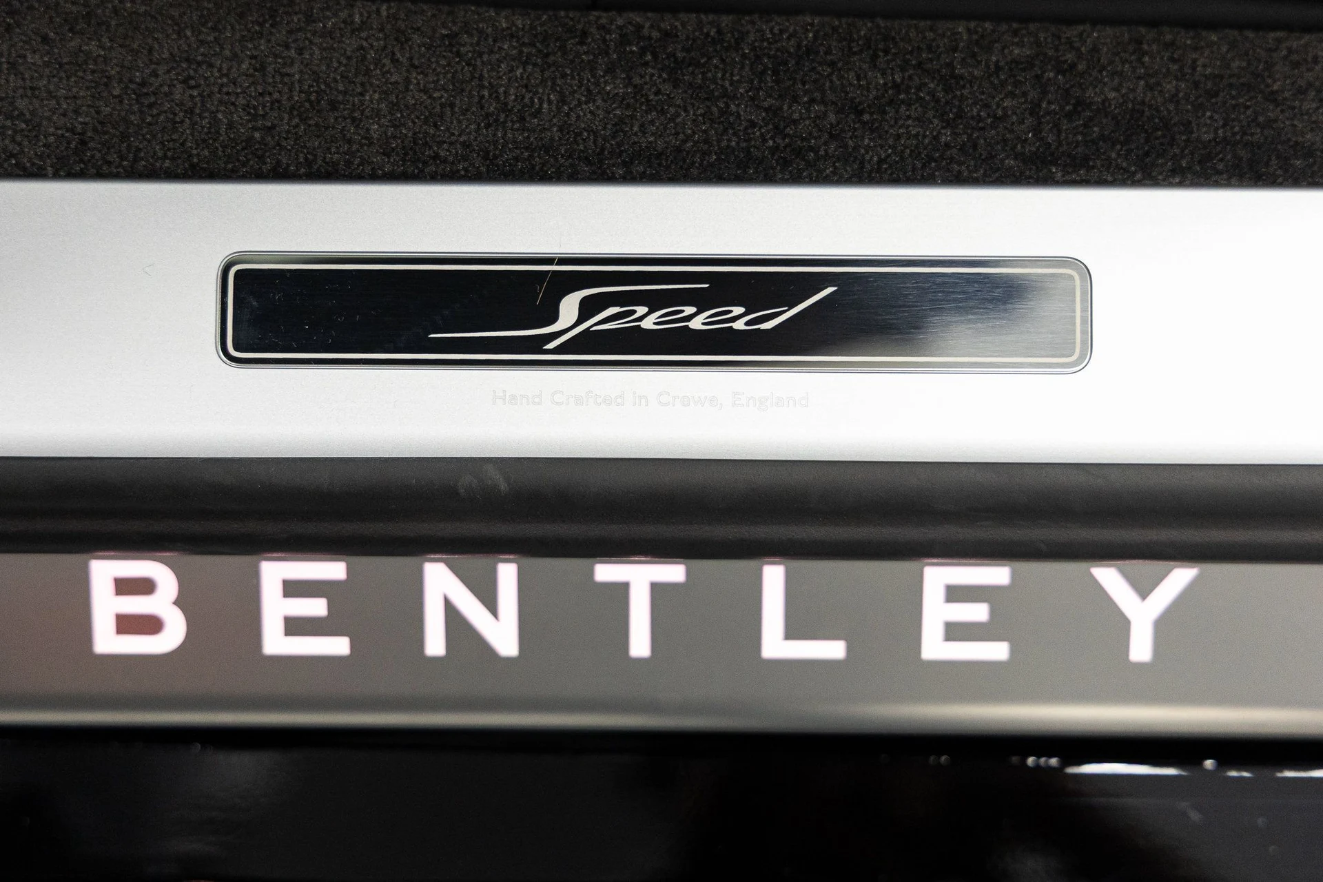 mph022_3278122430_a0bd5eeef6f49ad5123f86dcc1dea341x_9d84487069