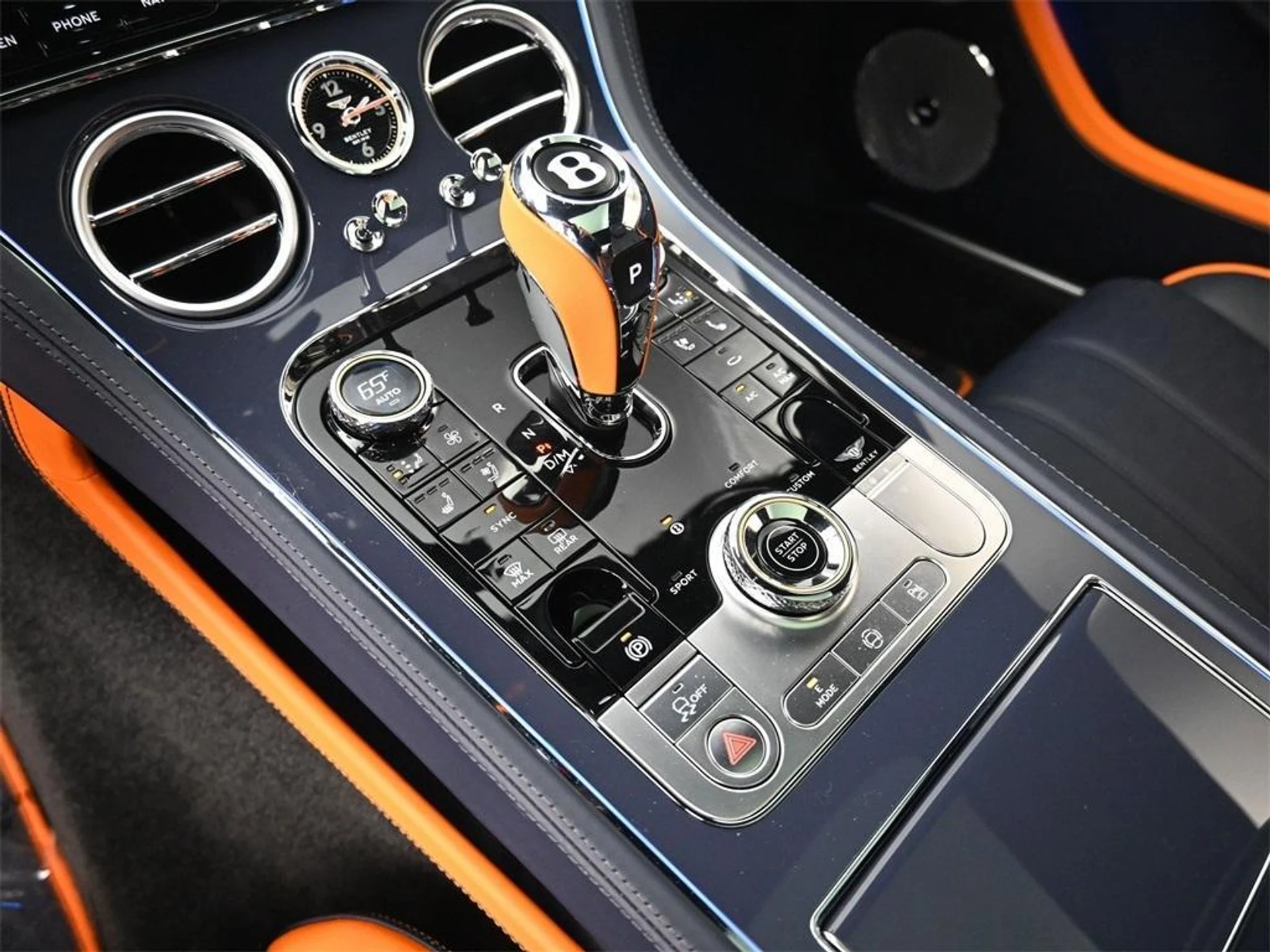 mph022_3280483360_h_L_Gea_GLLZN_9_BW_Od4_E0_Bpwnc_A_Sq_Y_5ba3b7186d