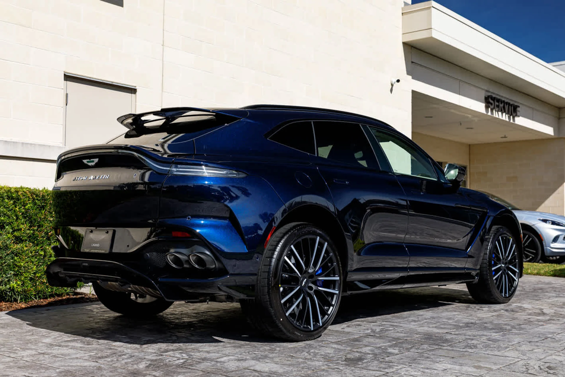 mph022_3283404468_23_0855e2af22