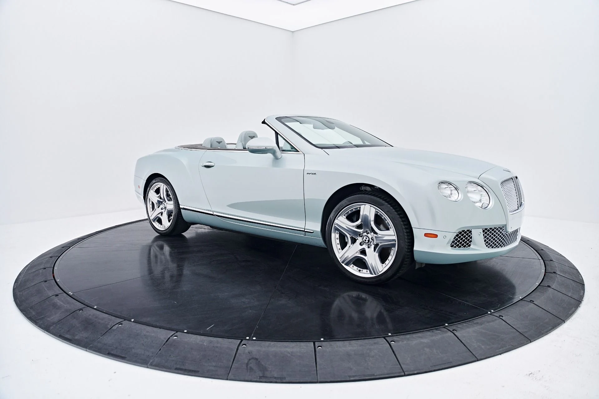 mph022_3288351865_Used_2014_Bentley_Continental_GTC_Base_1786670664_5238a4e6b3
