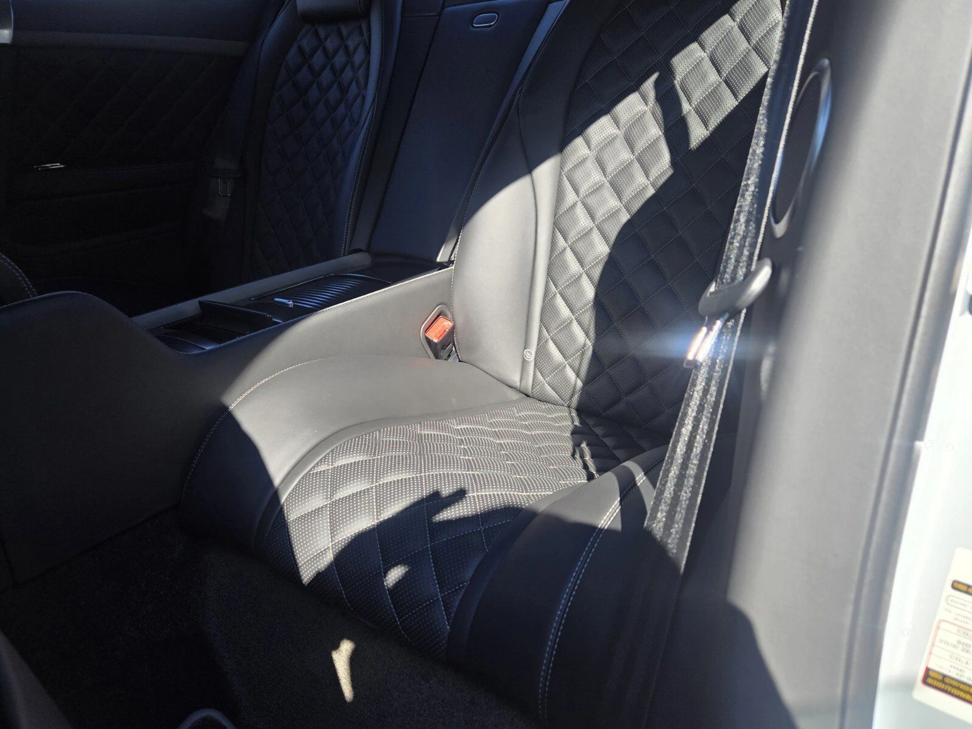 mph022_3290917420_f7b954a9880a775ba0fc7919a8e4c7aax_179b4f6149