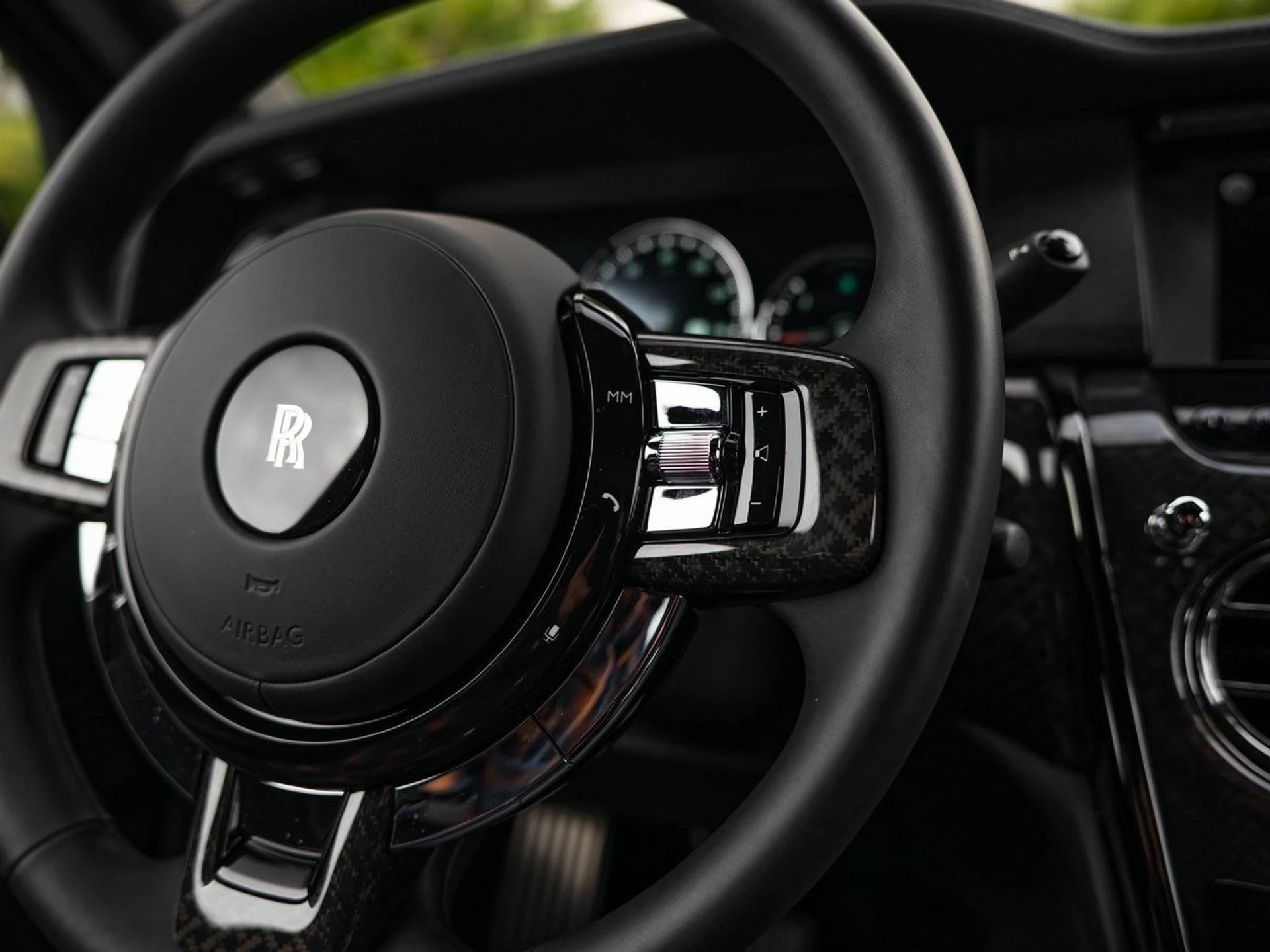 mph022_3291071438_e6f870b869d8f75f80e3e1fbba8420d7x_8d7189e5a6