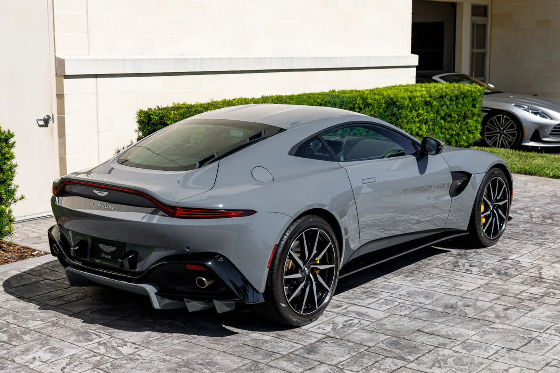 mph022_3296701083_23_aba9ec7047