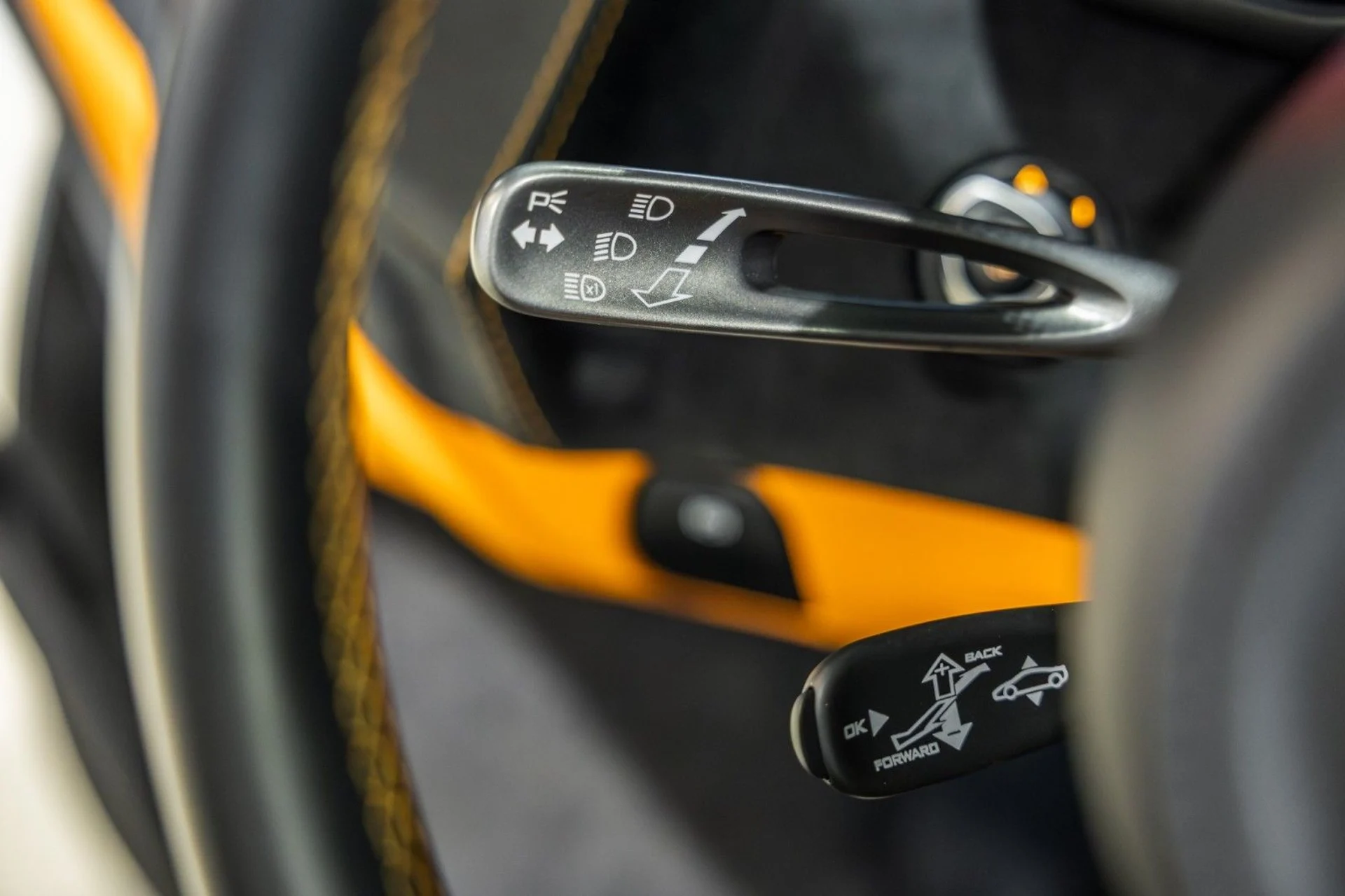 mph022_32991310_n_A_2c722c250d