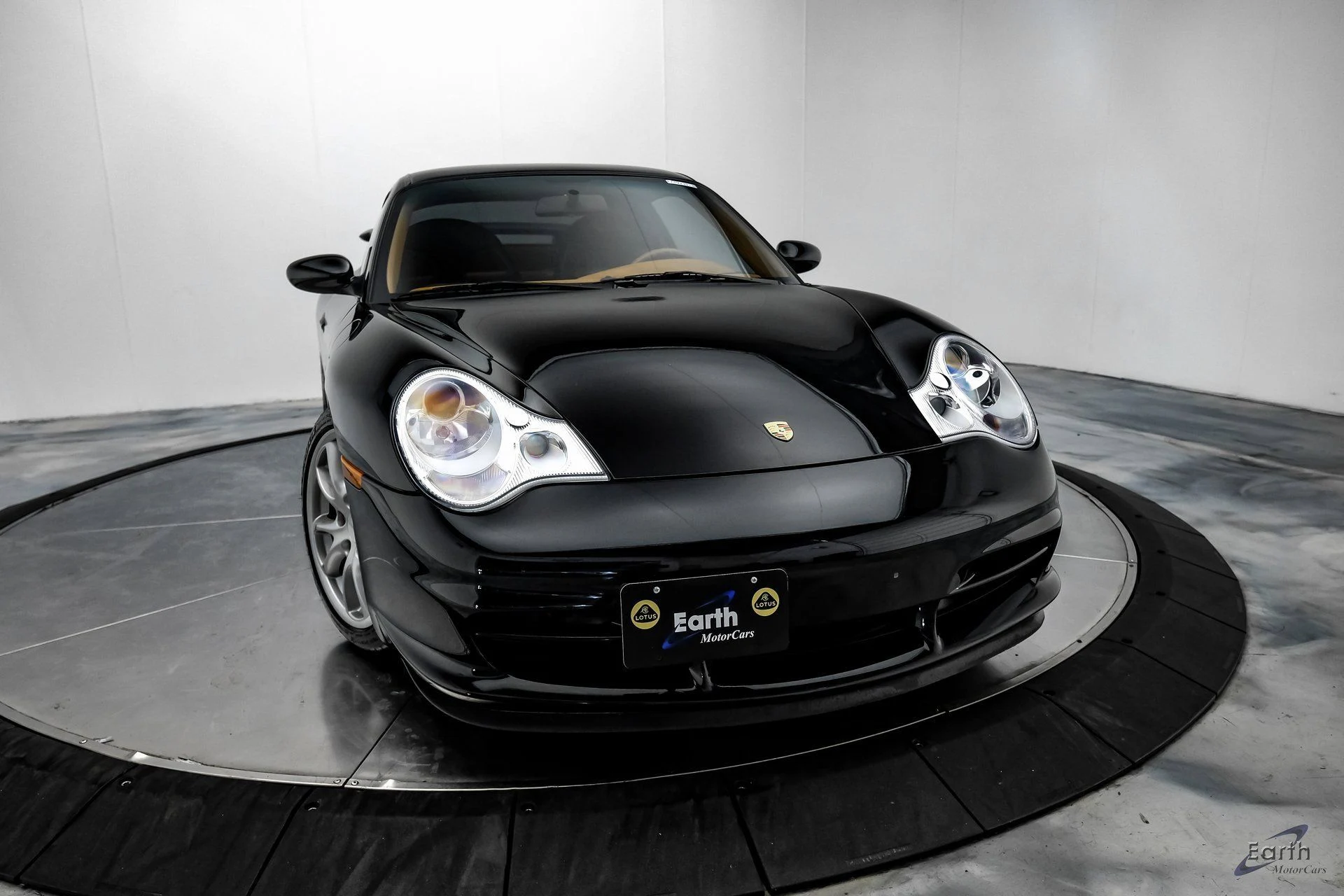 mph022_3301736836_d144a0413b23f1539d596c10df445570x_bd4f776082