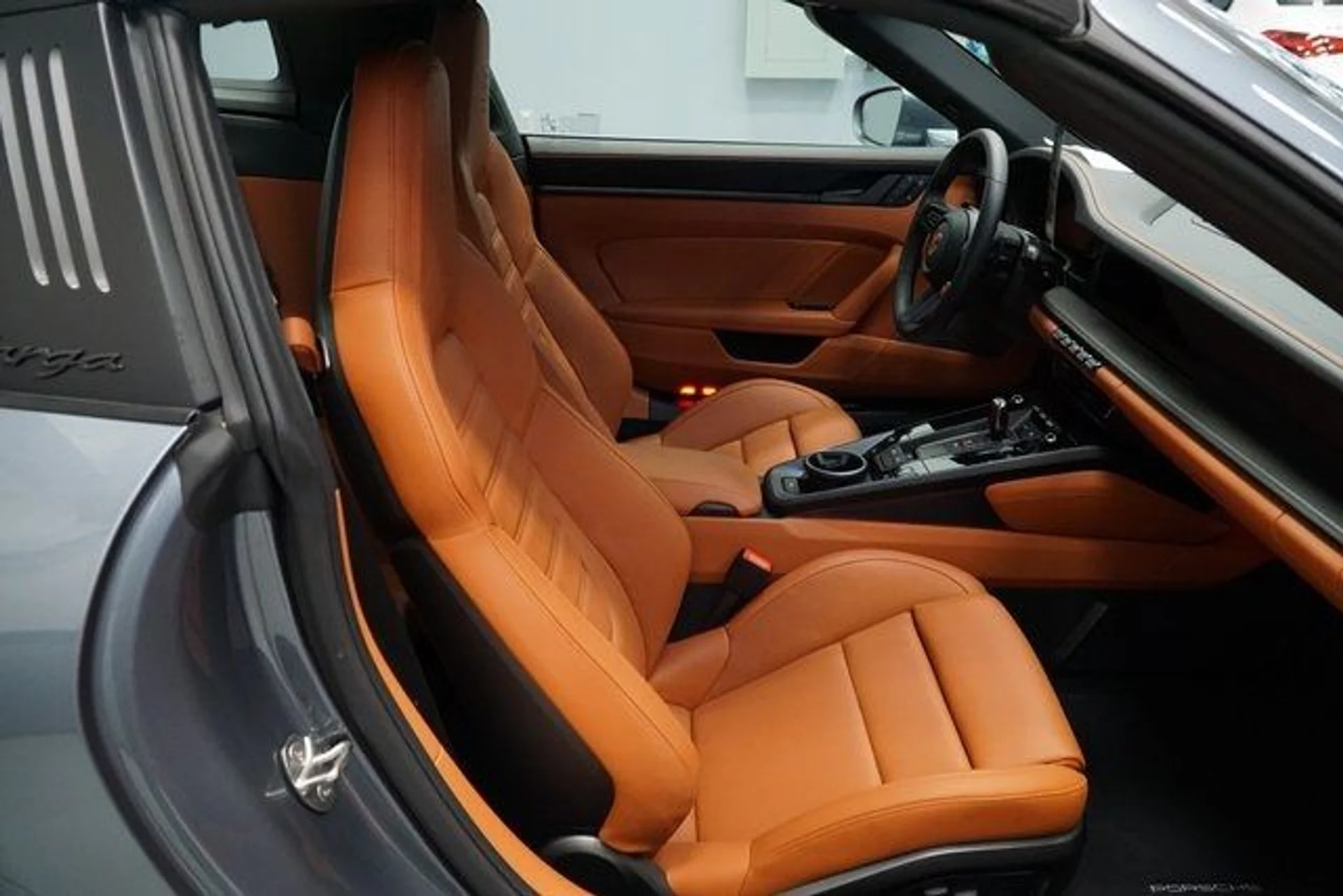 mph022_3303941530_7d05bccd10c4013f1e29f7dc44da4d53_0a67235186