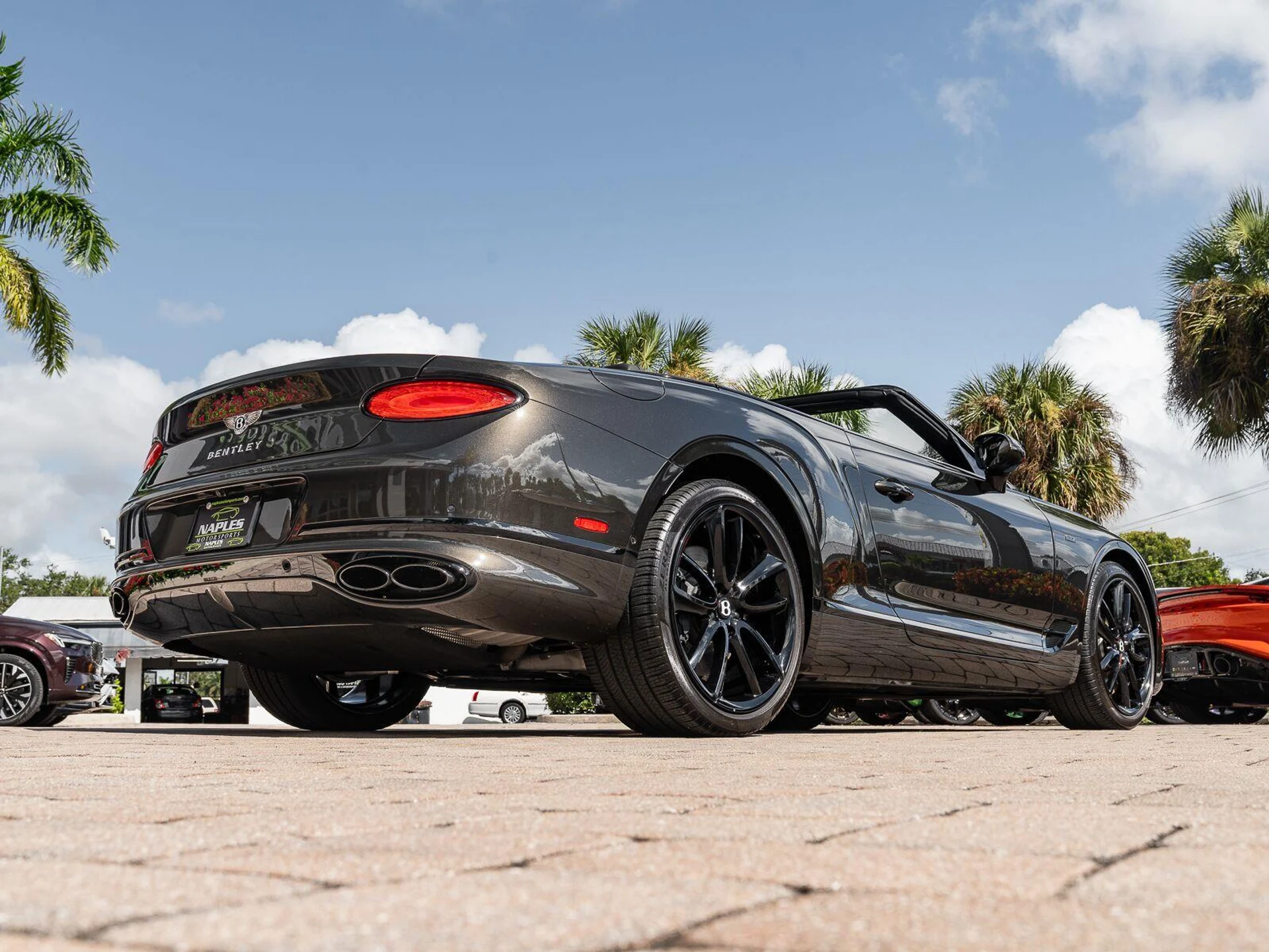mph022_3303986562_Used_2024_Bentley_Continental_Edition_8_GTC_V8_1793307144_f311f367cb