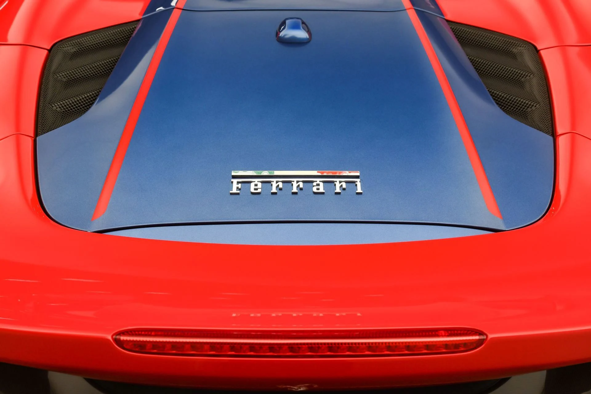 mph022_3309357102_1749a5fa29114ebab883792d670107a6_2c76e71412