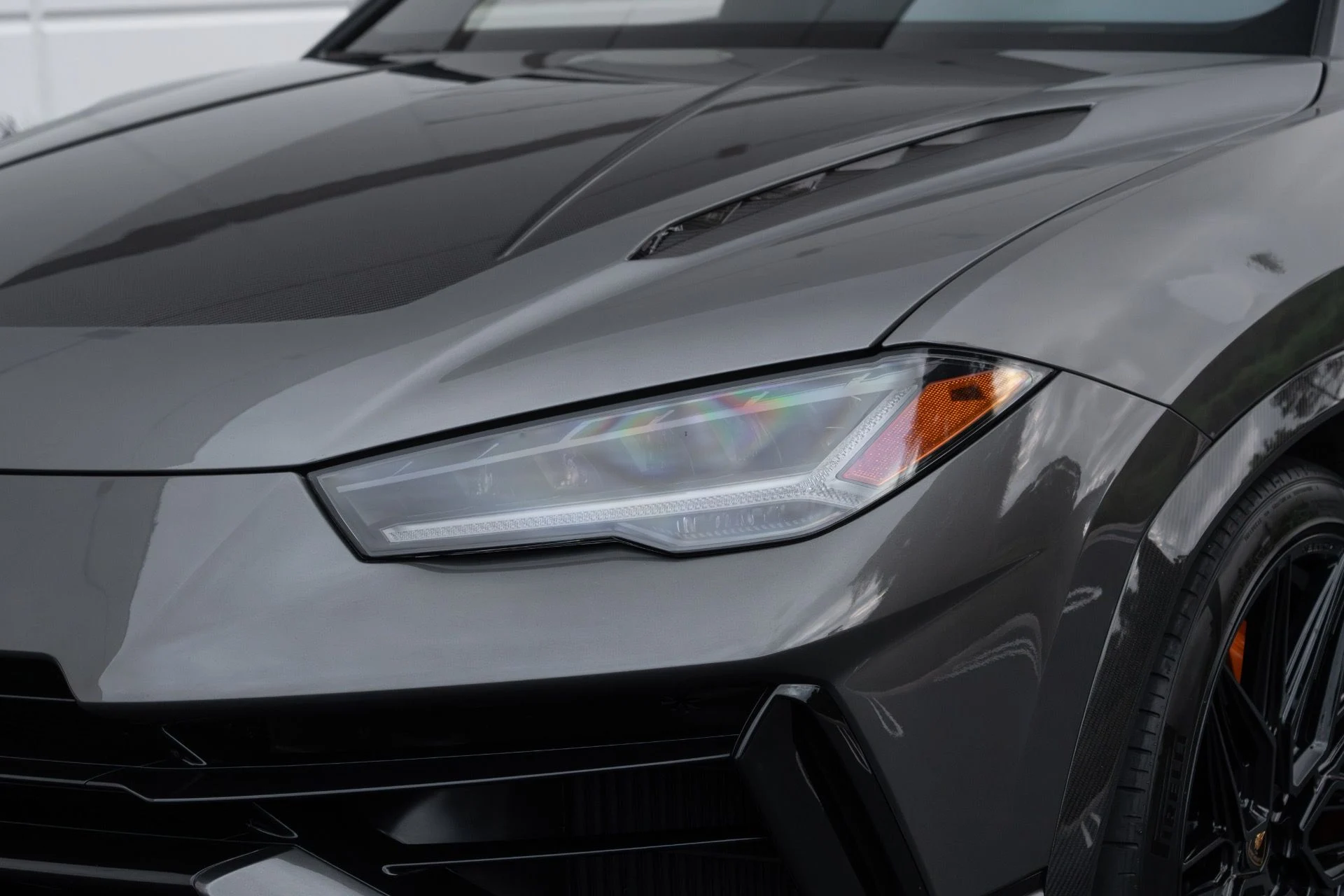 mph022_3309796265_Used_2023_Lamborghini_Urus_Performante_1764644913_4f0827212e