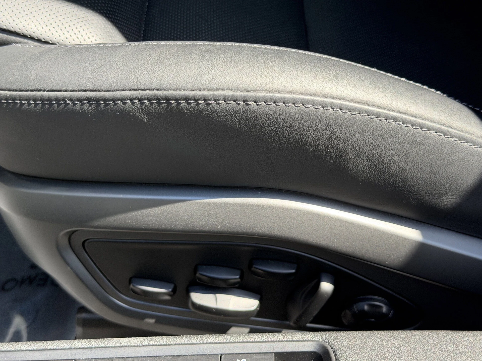 mph022_3312926362_5684179e823b73da2c1471f4f662a962x_b307468041