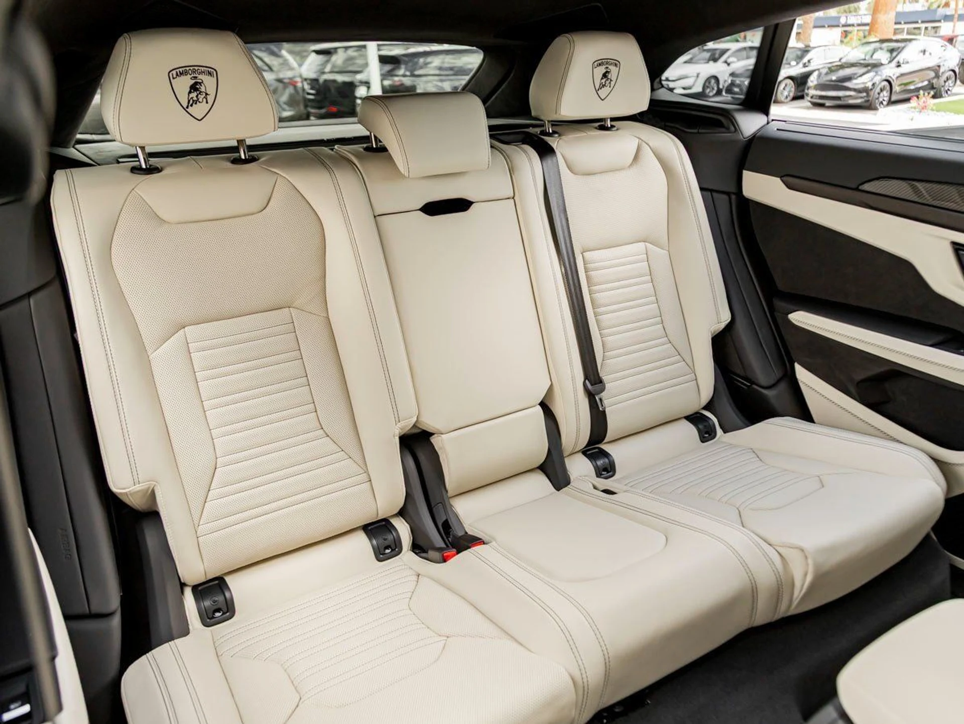 mph022_3314158361_23_f627742f54