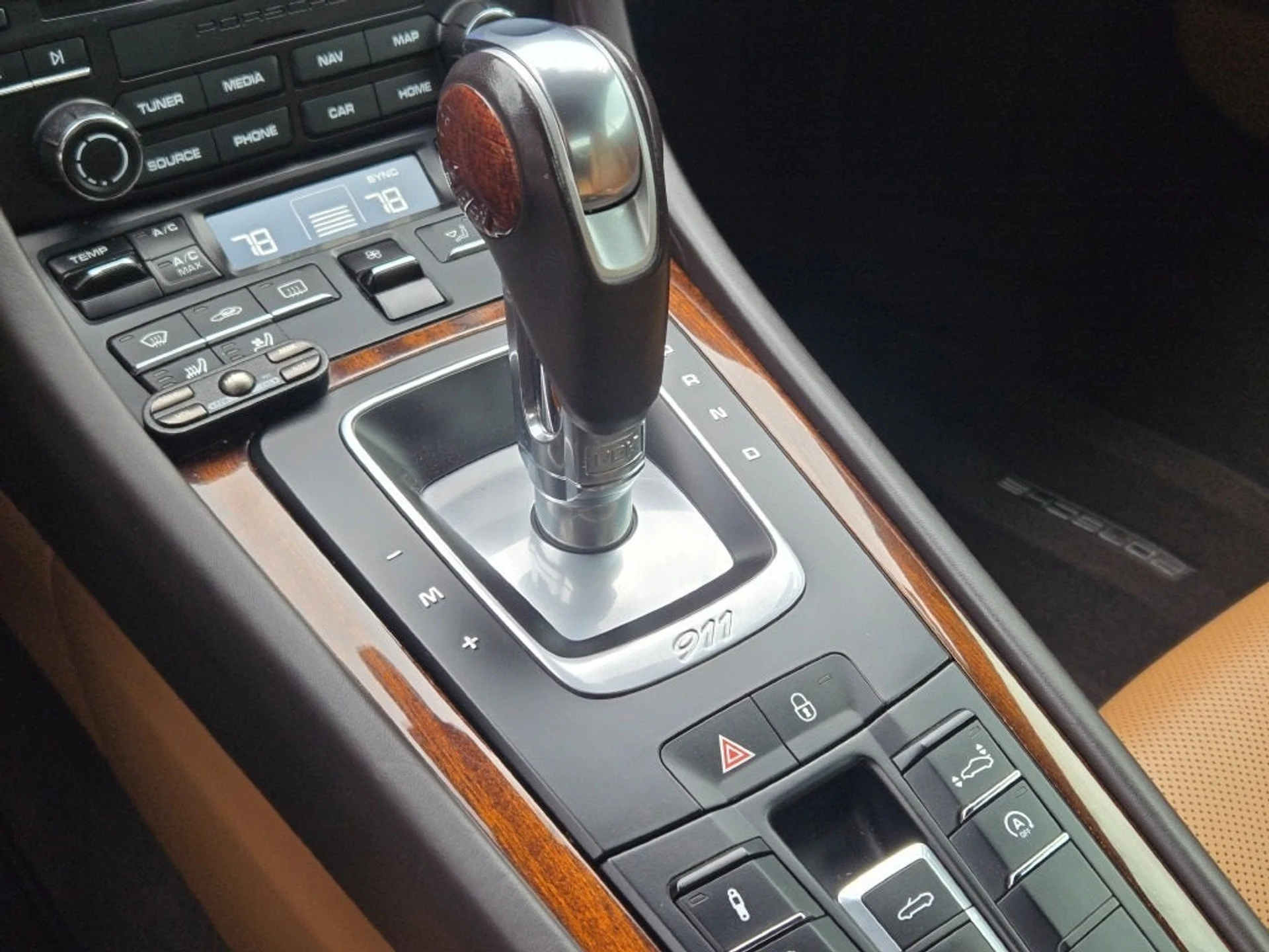 mph022_331542480_23_d07114e130