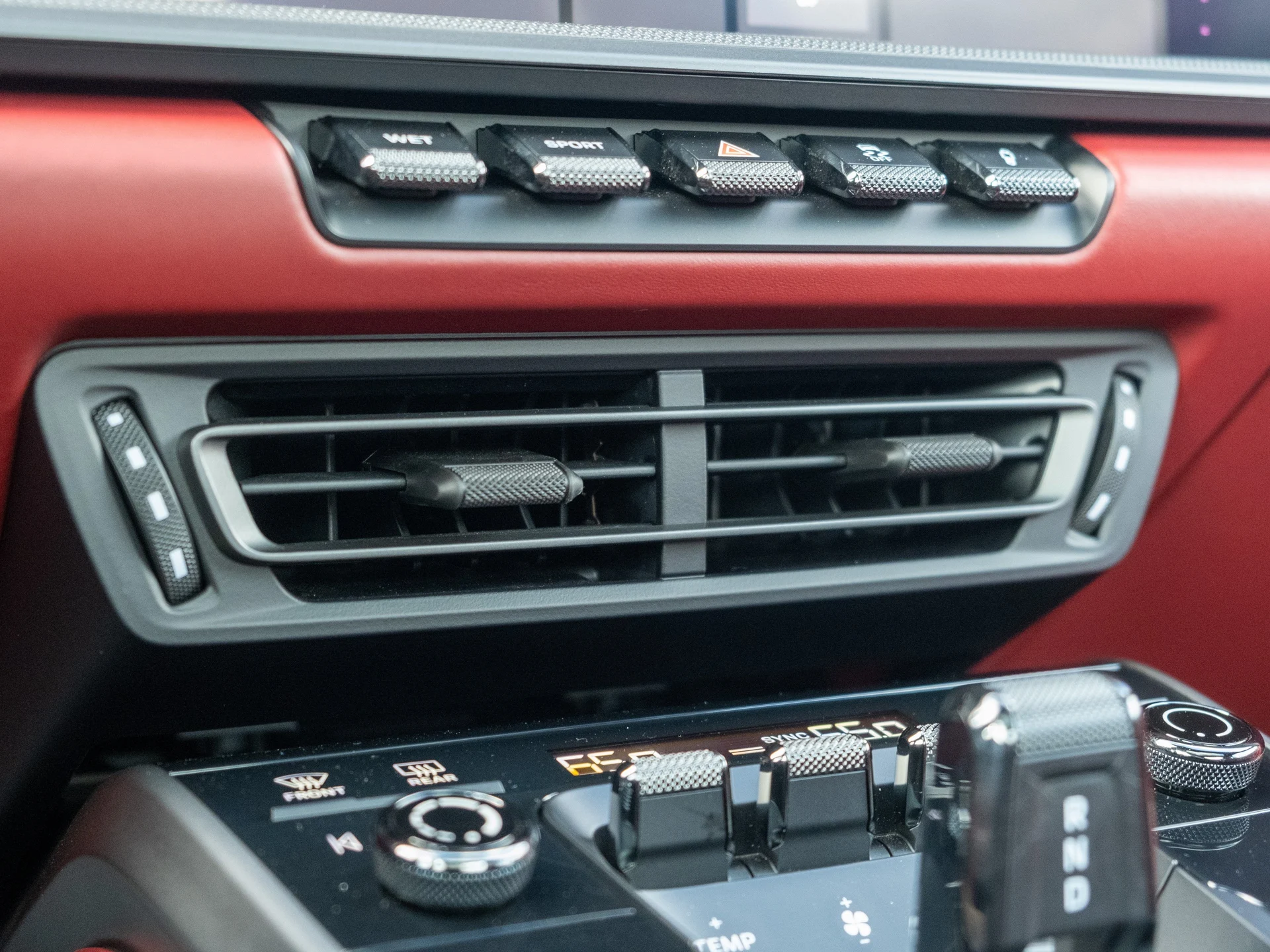 mph022_3317983666_23_ea168bae08