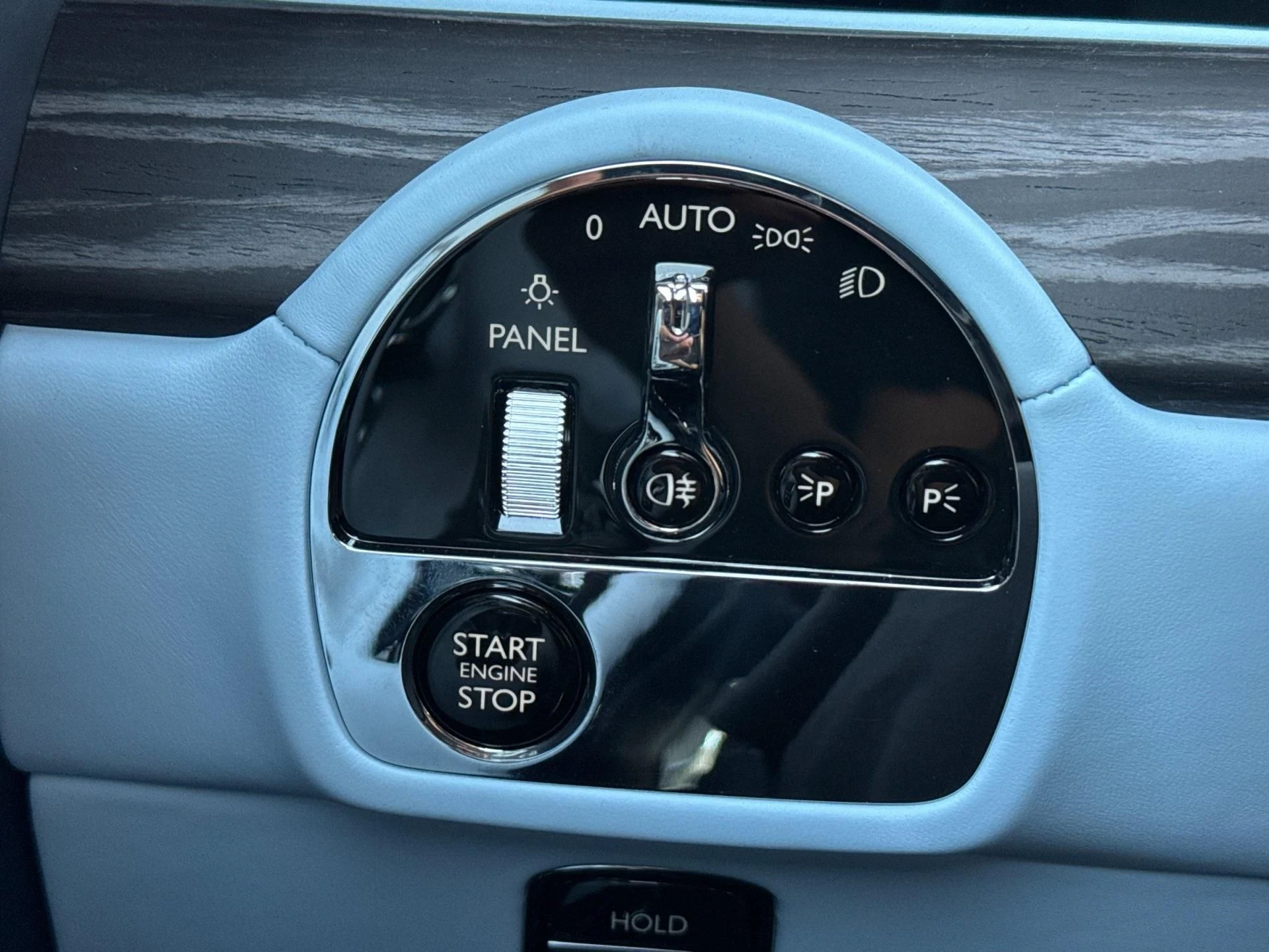 mph022_3318914357_Used_2025_Rolls_Royce_Spectre_Provenance_CPO_1771668644_8143017cbc