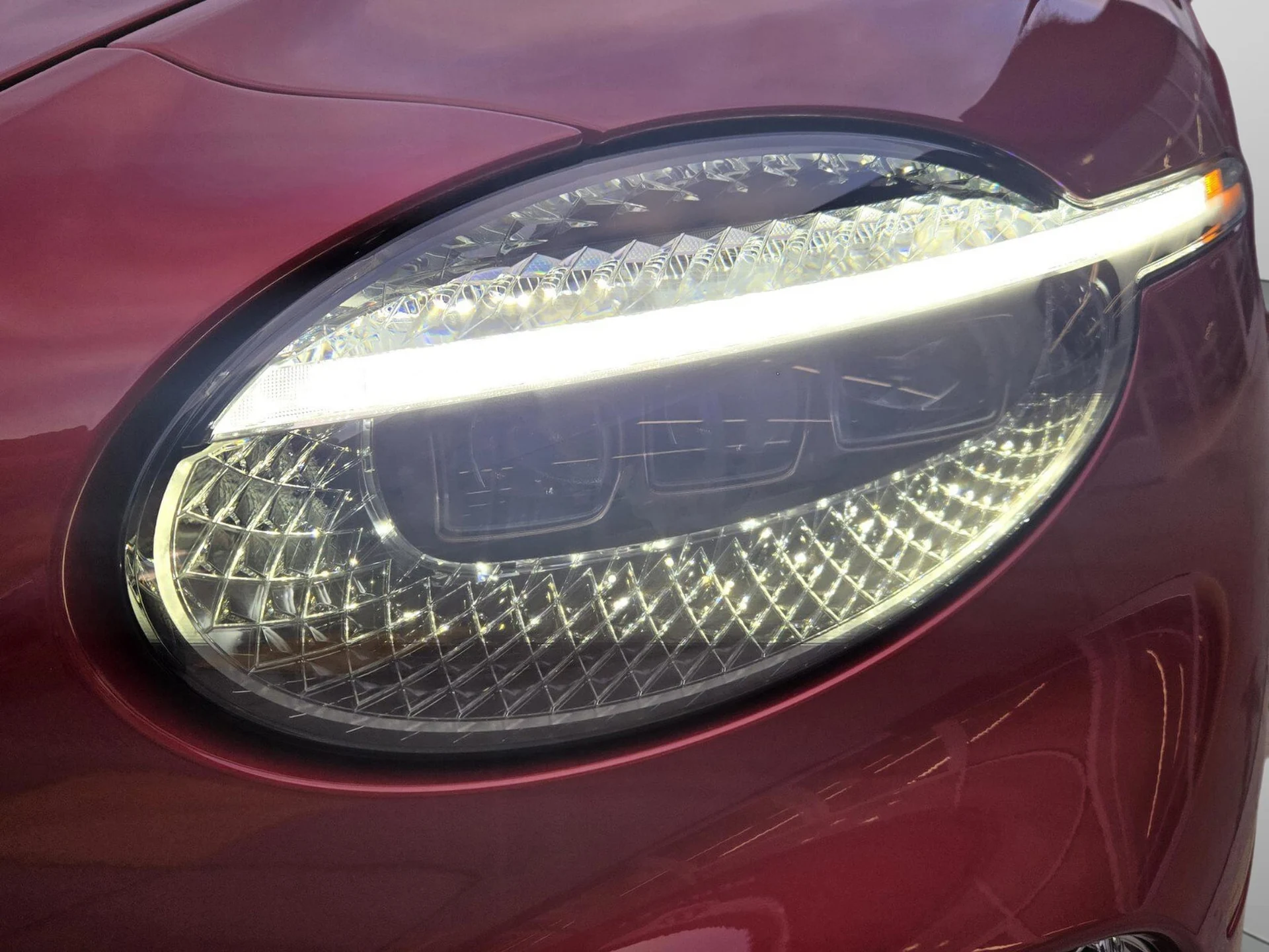 mph022_3321792620_15a84e5e694ec9856a56a4db32a614eex_454db4531c