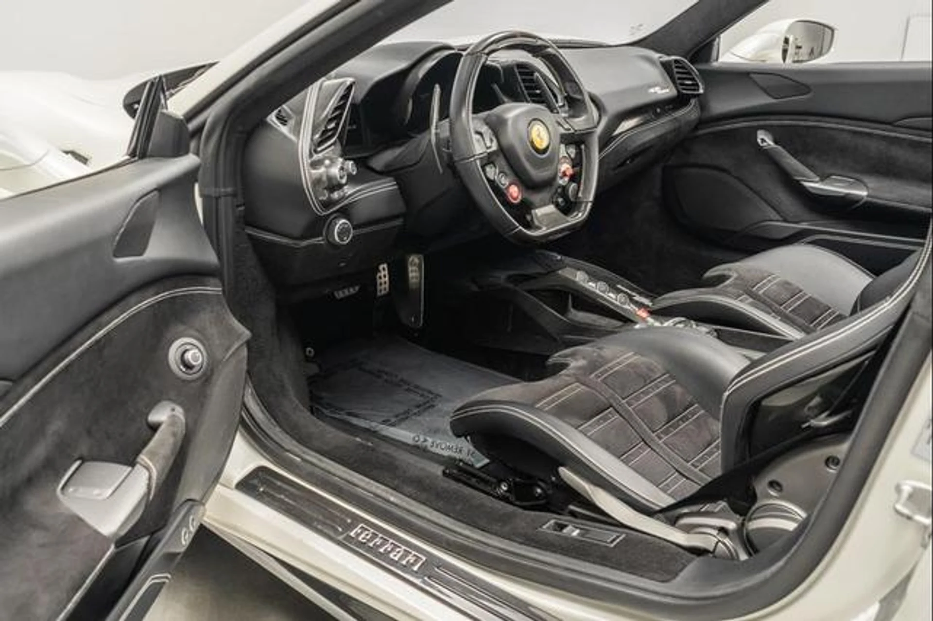 mph022_3324425706_f_Ah_V_Exj_N06q5isi6_Ca82_Zv_Vb_B4_Y_f6e153946b