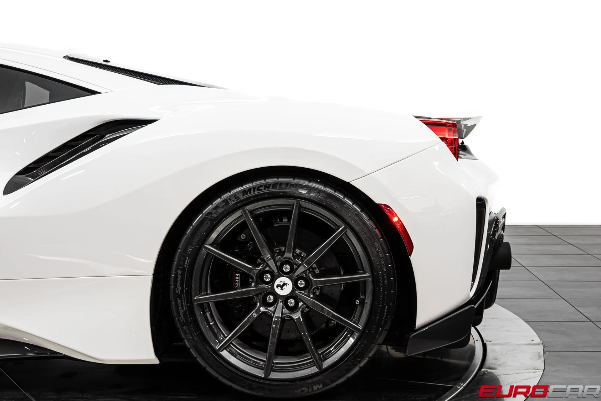 mph022_3326183799_6a7e1aac_1242_4915_8068_8f9bc7858b55_1a5832ca32