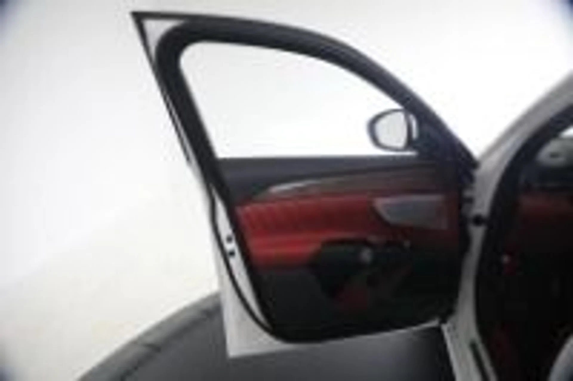 mph022_3330577653_New_2026_Maserati_Grecale_Modena_V6_1777494779_1b0d2f208e