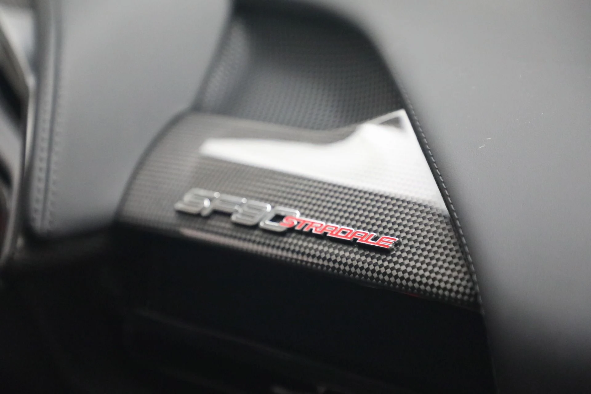 mph022_3332465292_Used_2022_Ferrari_SF_90_Stradale_1776195358_1c9b59757a