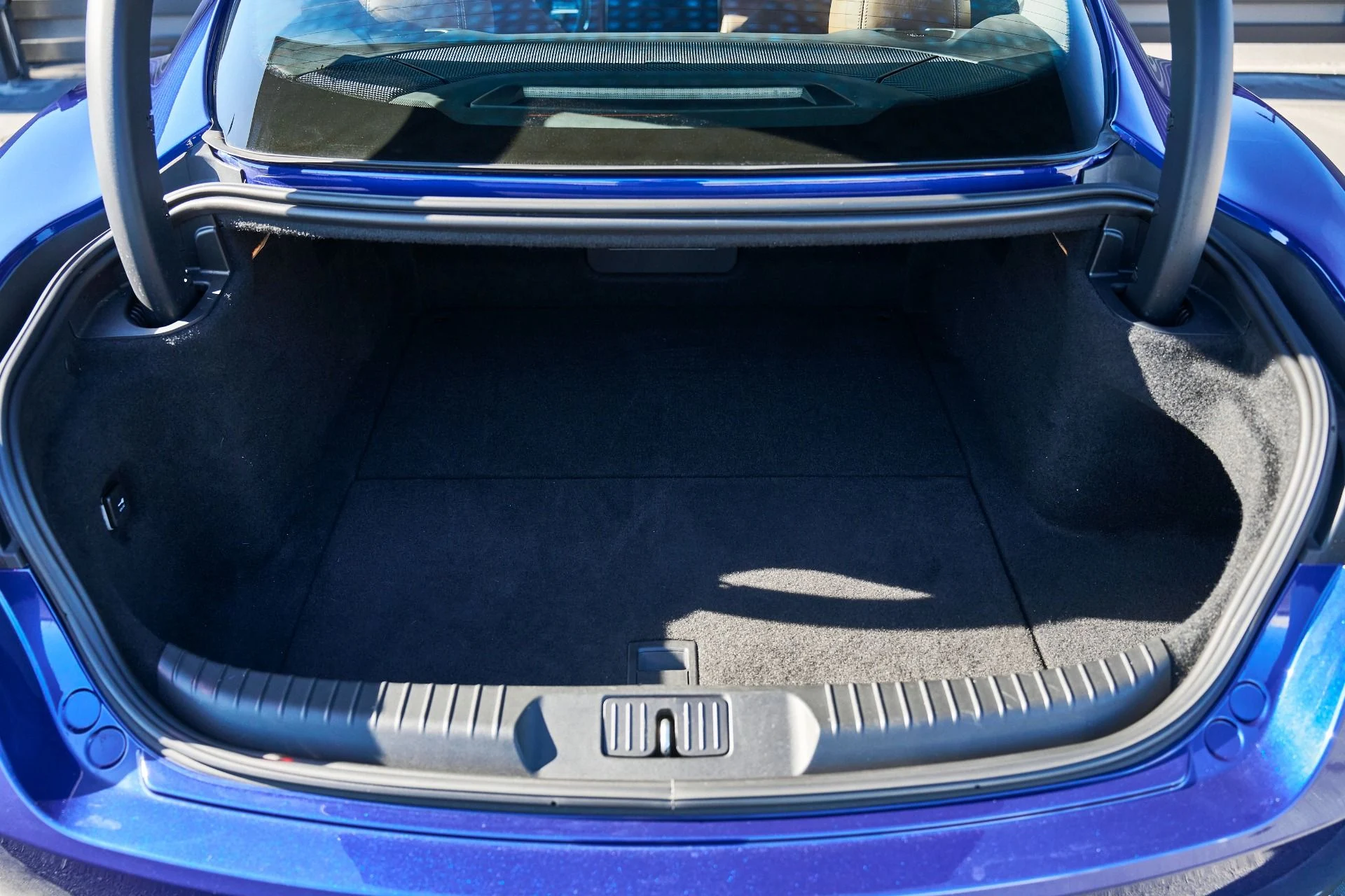 mph022_33324983_Used_2024_Maserati_Gran_Turismo_Modena_1764124028_22b0e44272