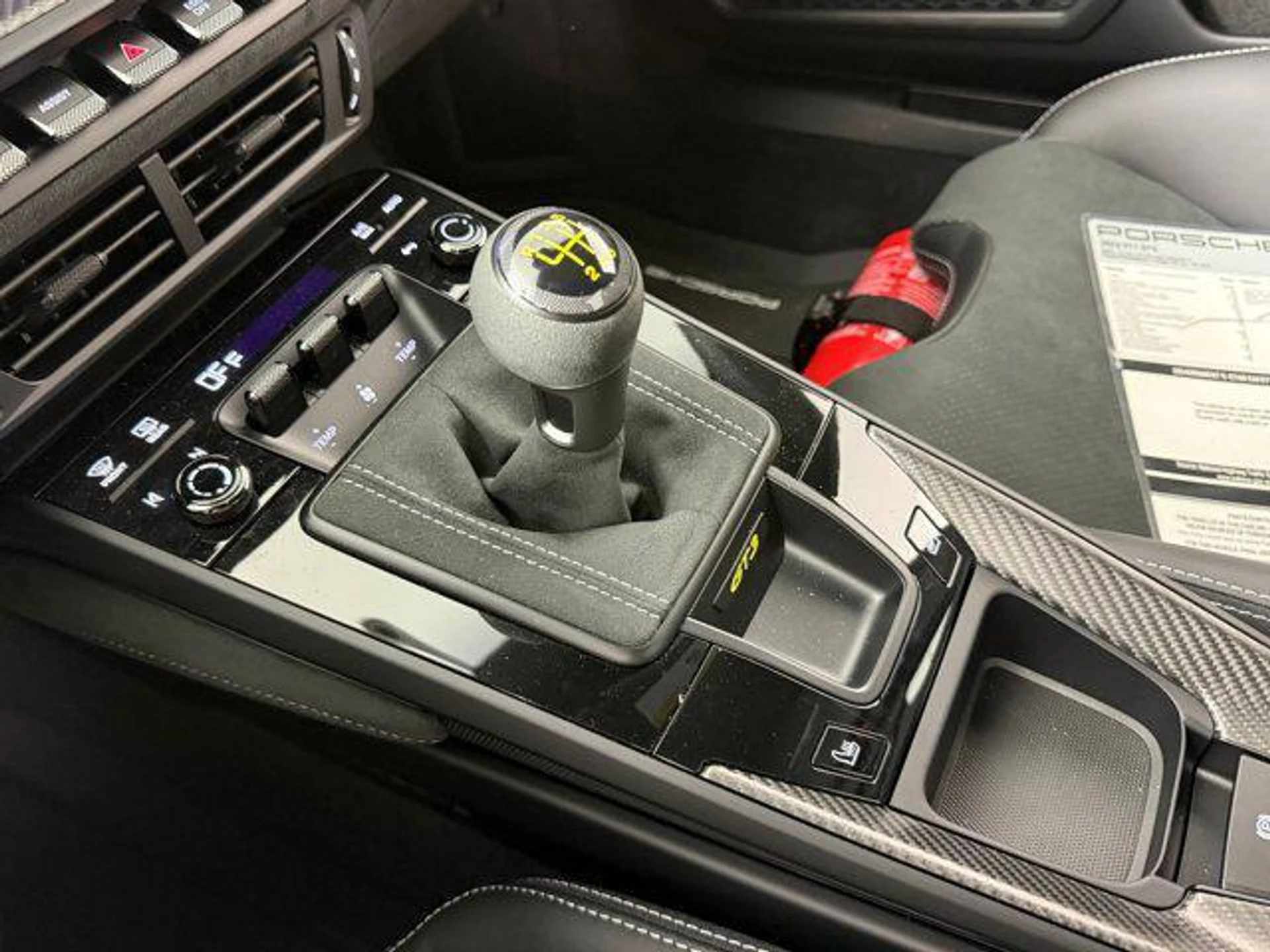 mph022_3334351793_ev_N_Hbmxr3z_G6_QYJI_3_BD_5l_Zi5_C5g_5ef42c1fe2